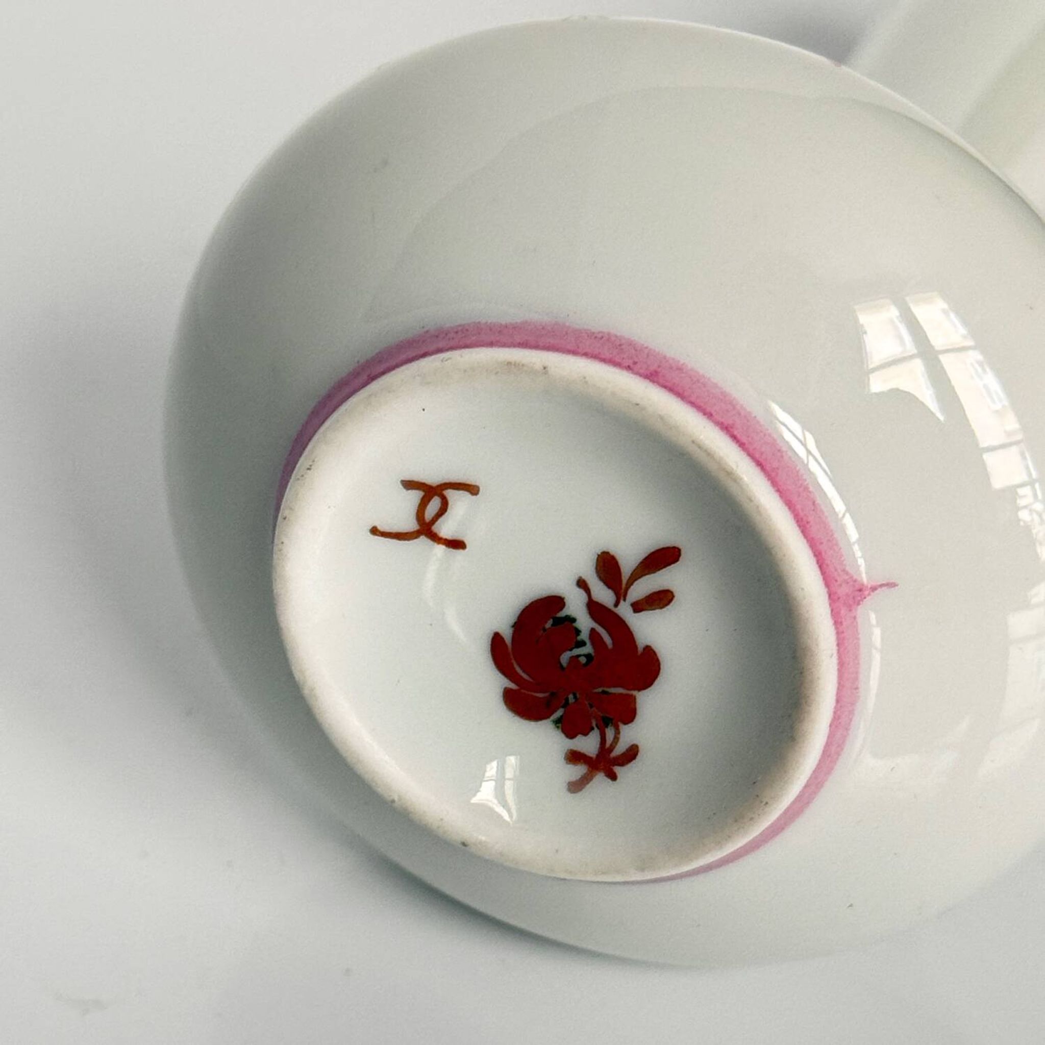 Soliflore en porcelaine de Limoges peint à la main | Ruban/Nœud
