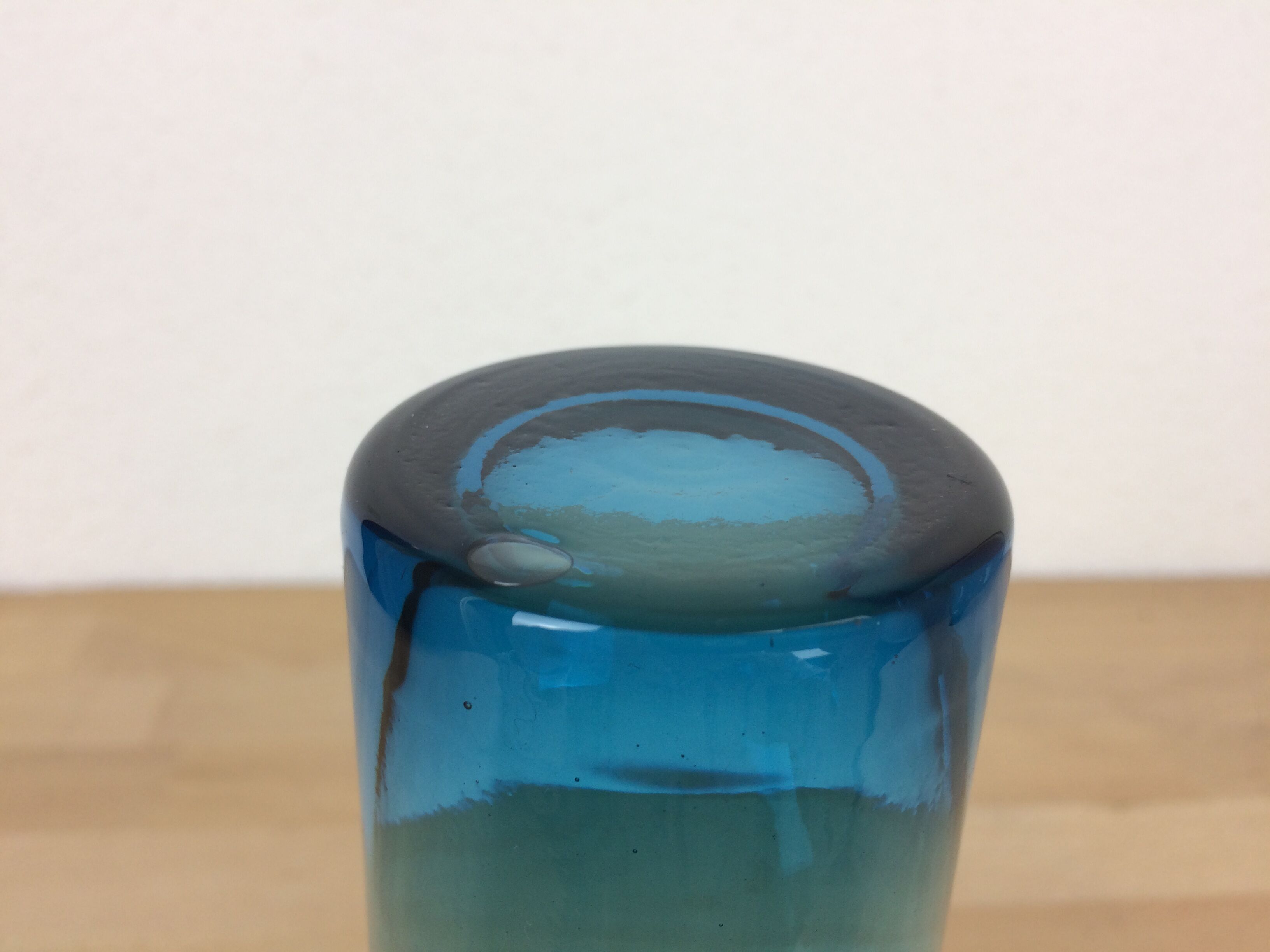 Scandinavian roll vases, Riihimaki glass Tamara Aladdin