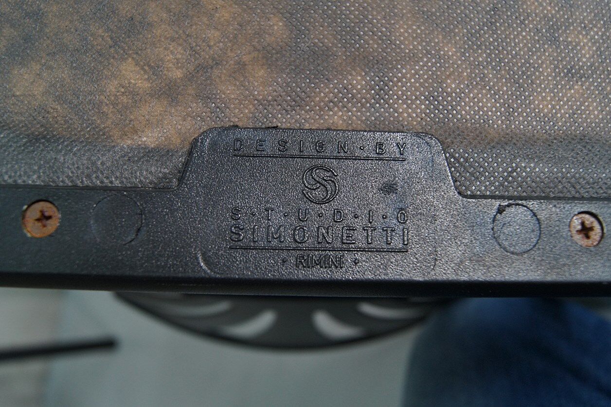 Italian Alisea armchairs by Lisa Bross for Studio Simonetti, 1980s, Set of 4