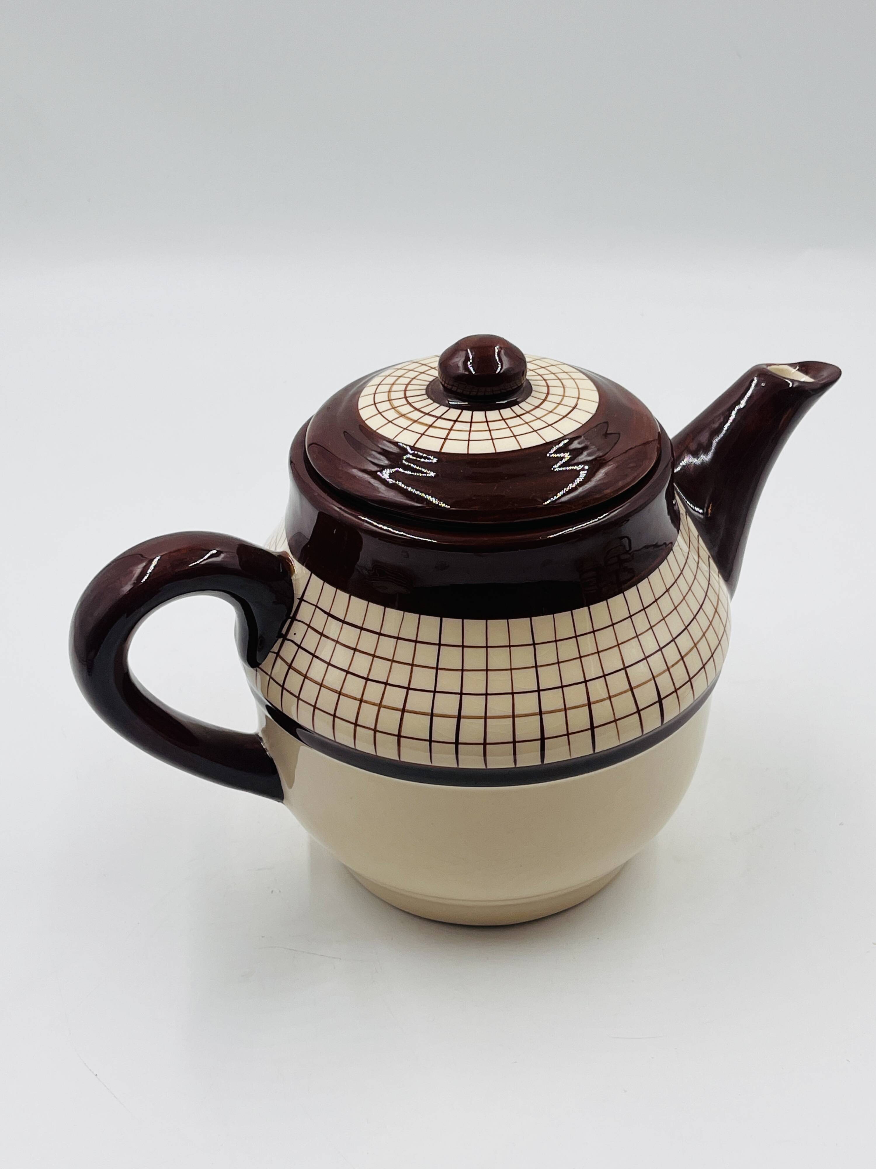 Vintage breakfast service