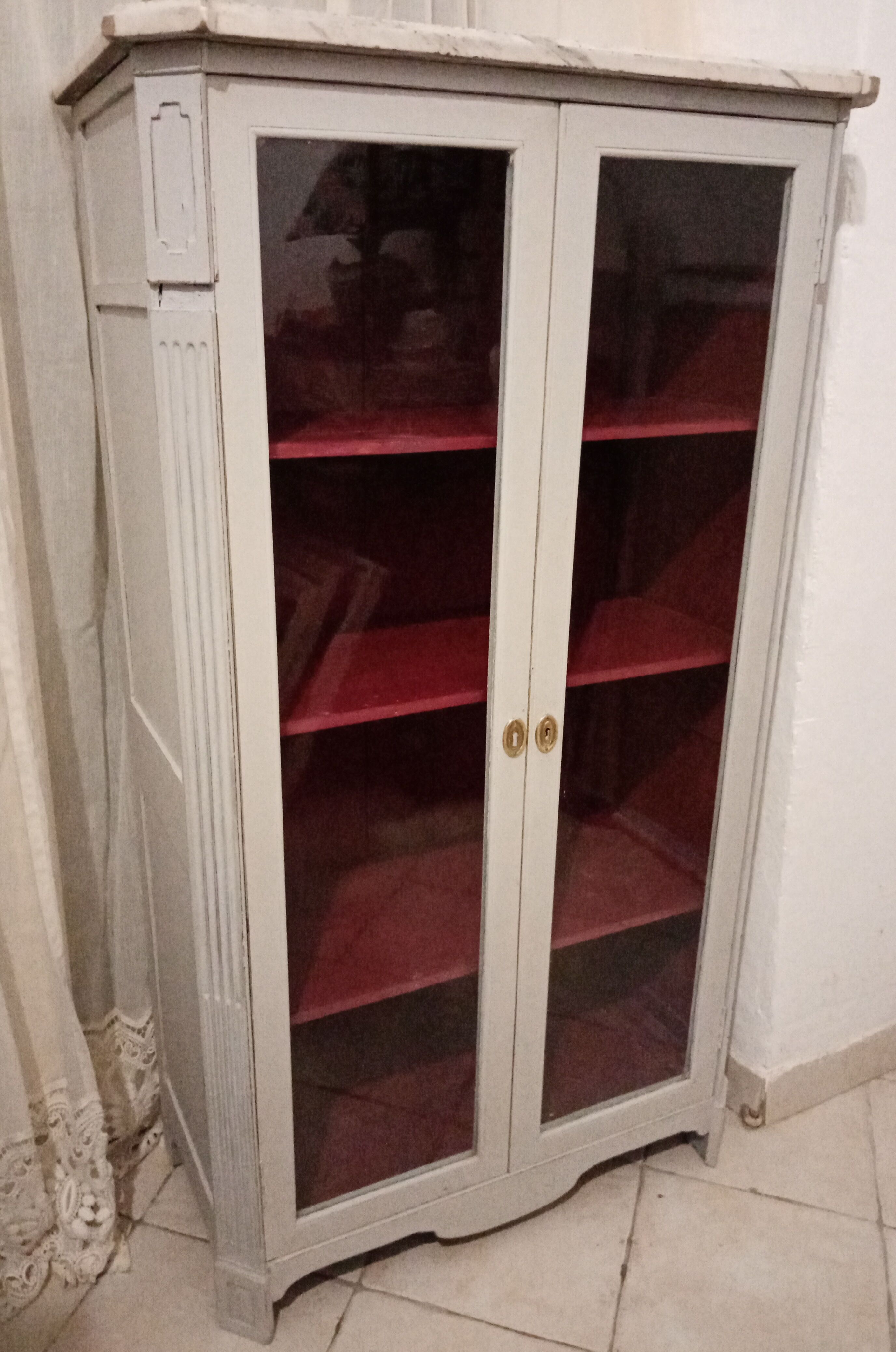 Silver library patina 2 doors on marble 147 x 81 cm