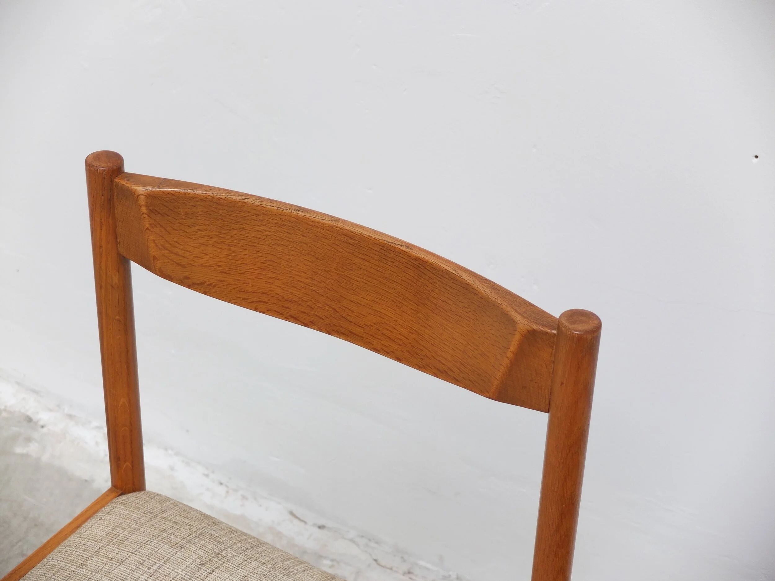 Set of 6 dining chairs in oak by Meubelatelier Vanda Watervliet, 1960s