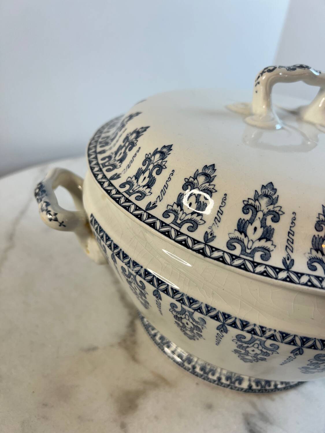 Gien annam soup tureen
