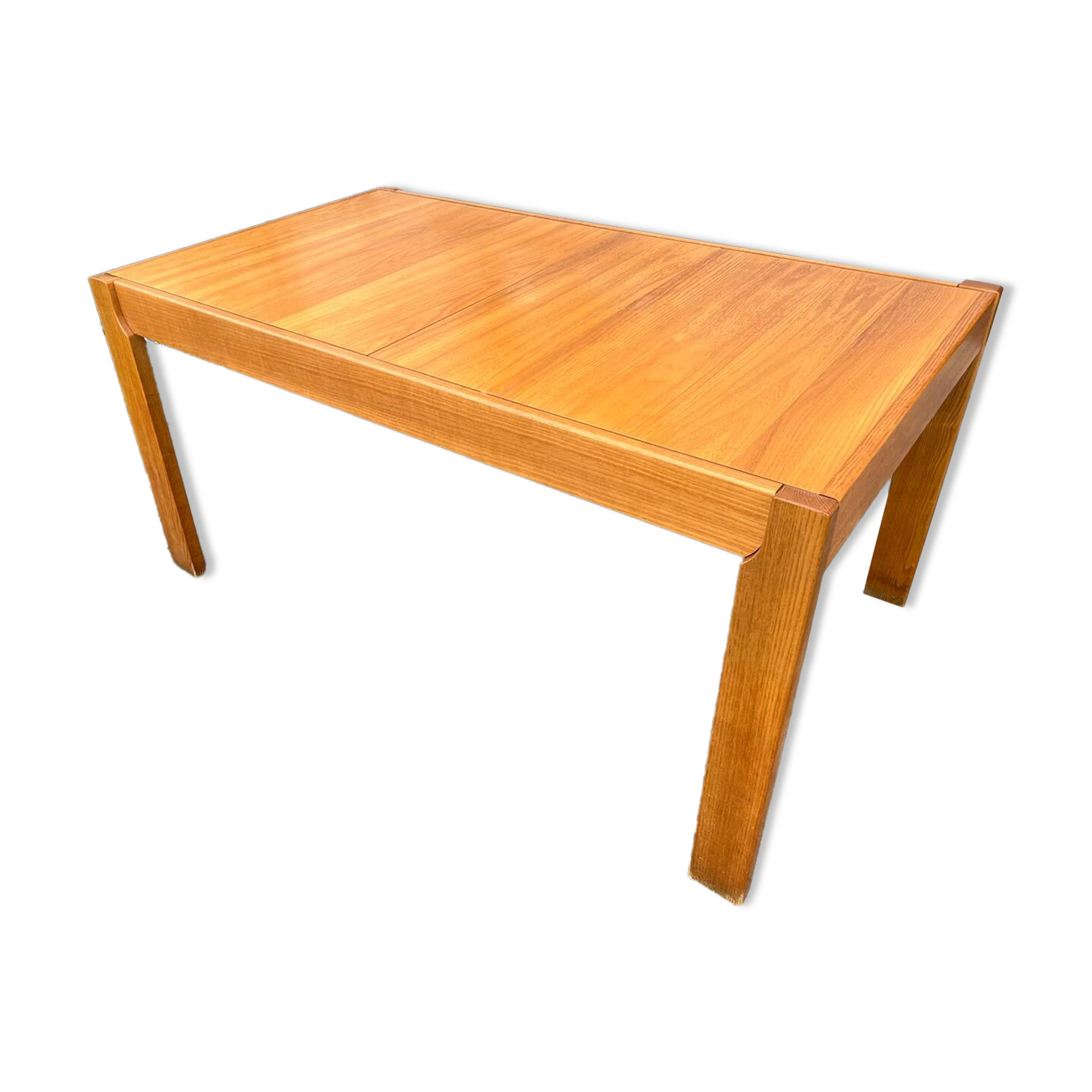 Maison Regain dining table