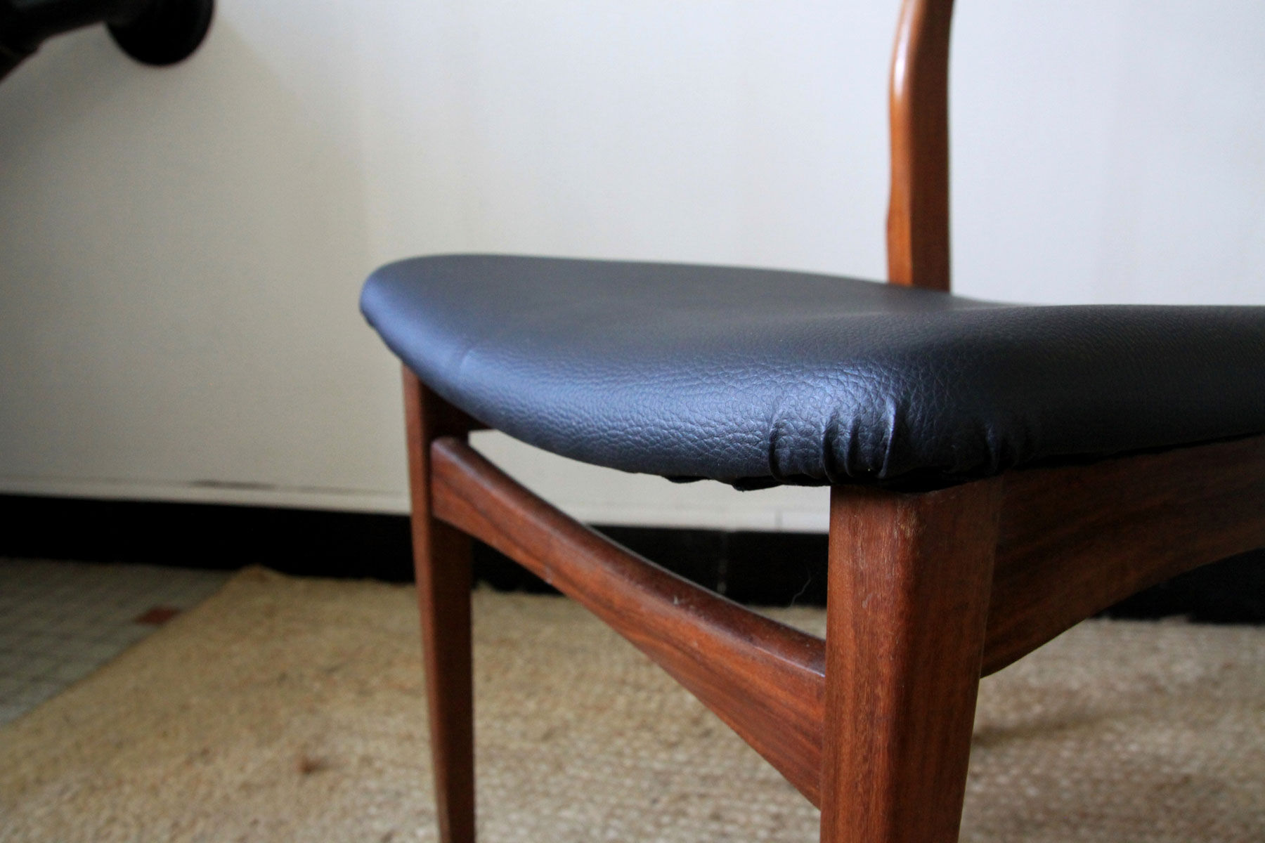 Chaise vintage style scandinave