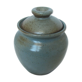 Celadon blue sandstone pot, Popular art in the south of France