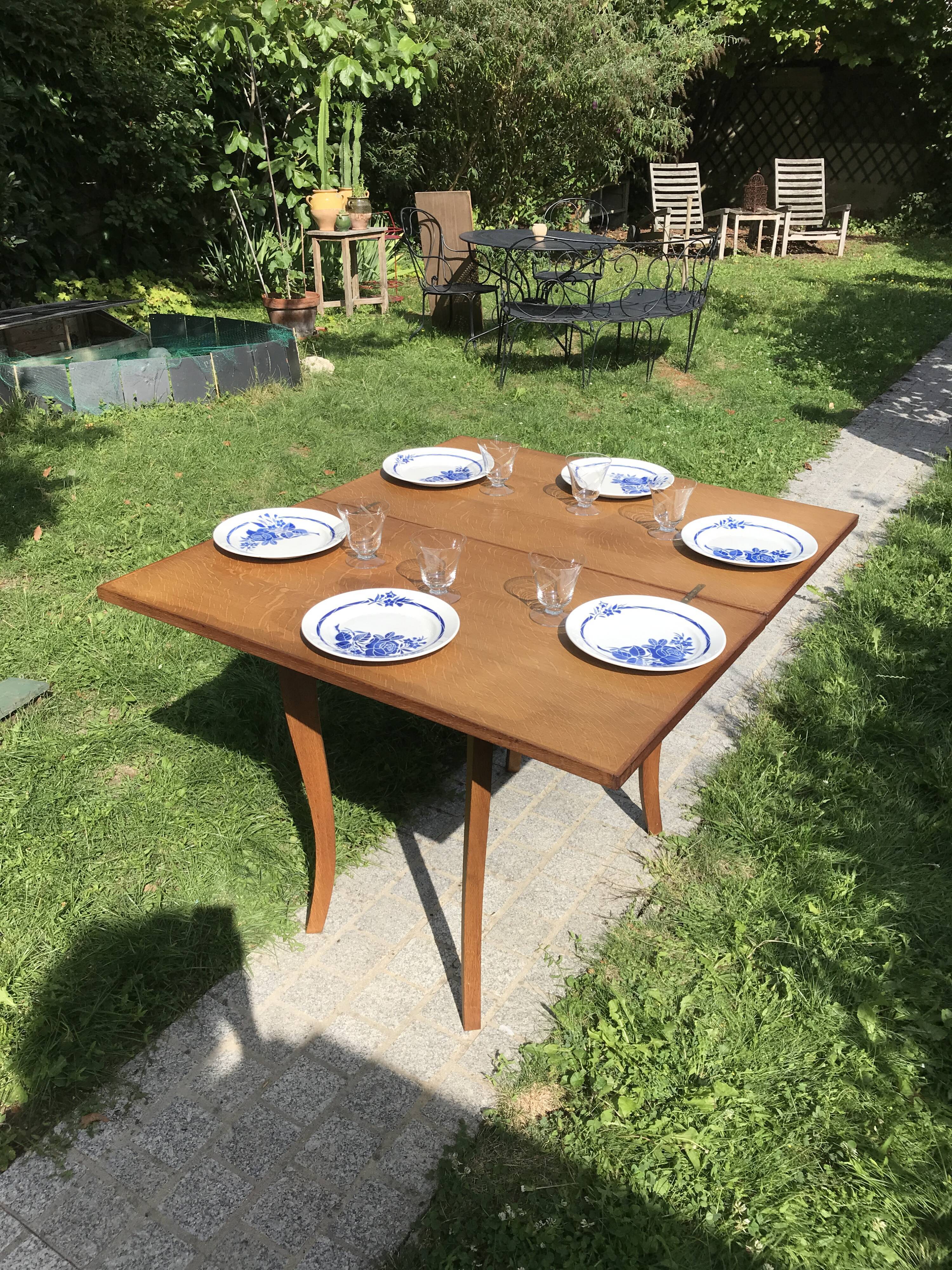 Vintage folding dining table for 2 to 6 diners