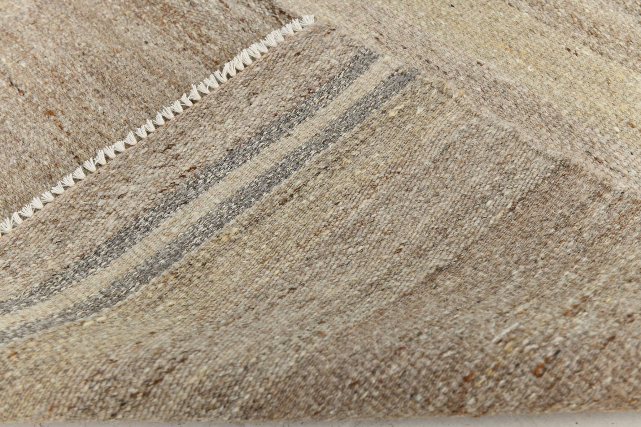 Brown & Cream Large Kilim Area Rug, 229x315Cm