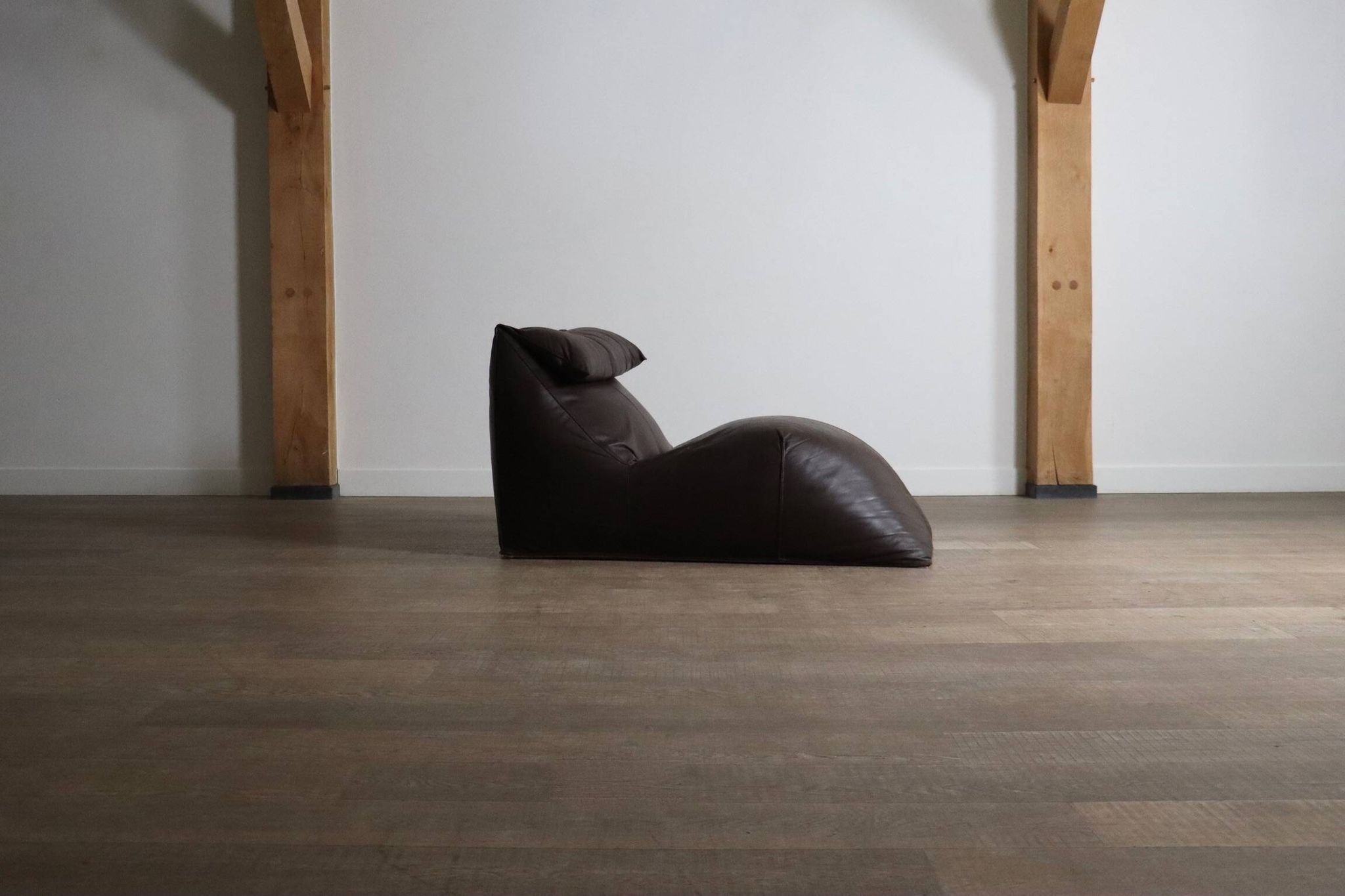 Le bambole chaise longue in brown leather By Mario Bellini for B&B Italia,
