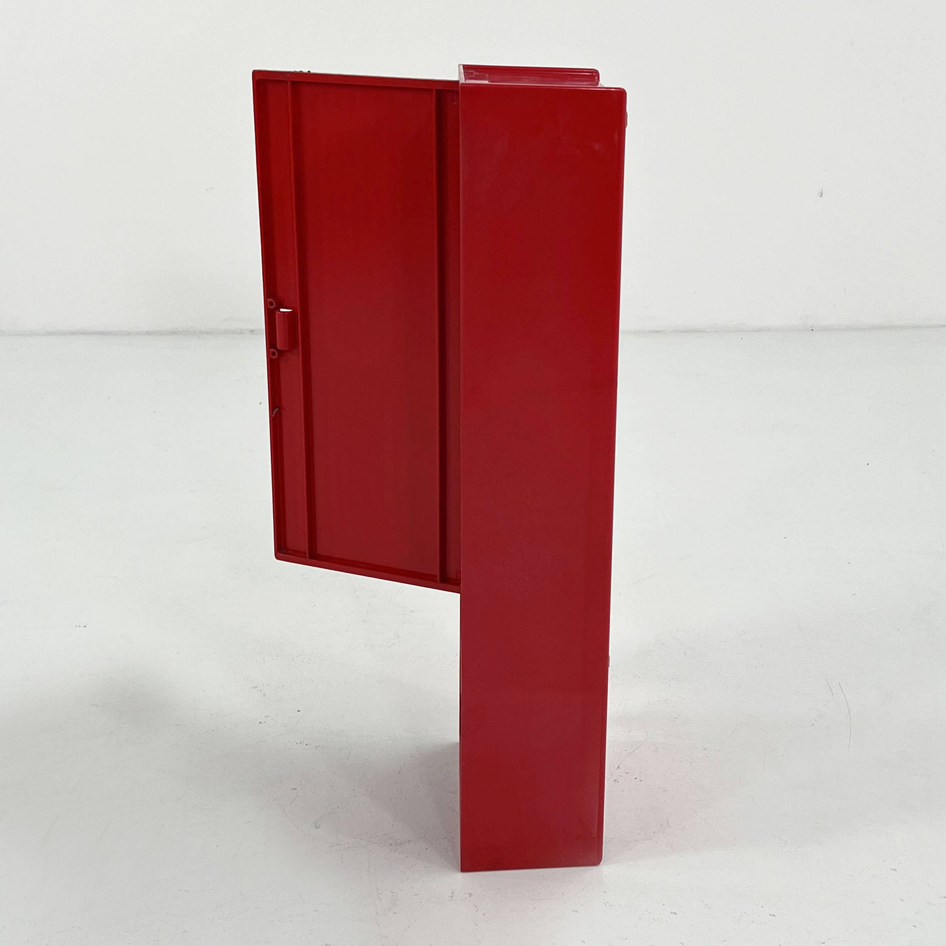 Medicine cabinet model T333 by Metalplastica, 1970