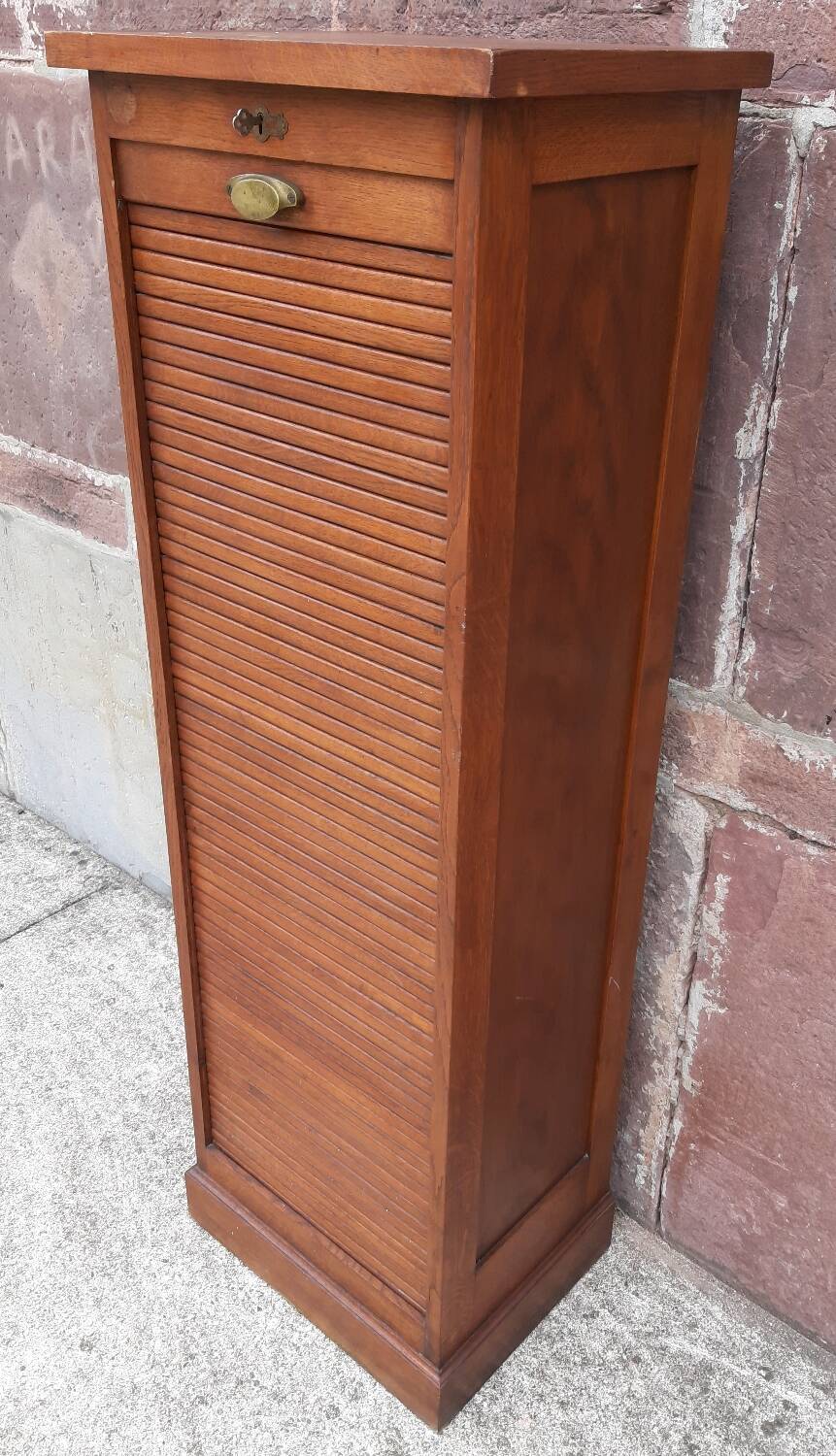 “Star Paris” curtain folder