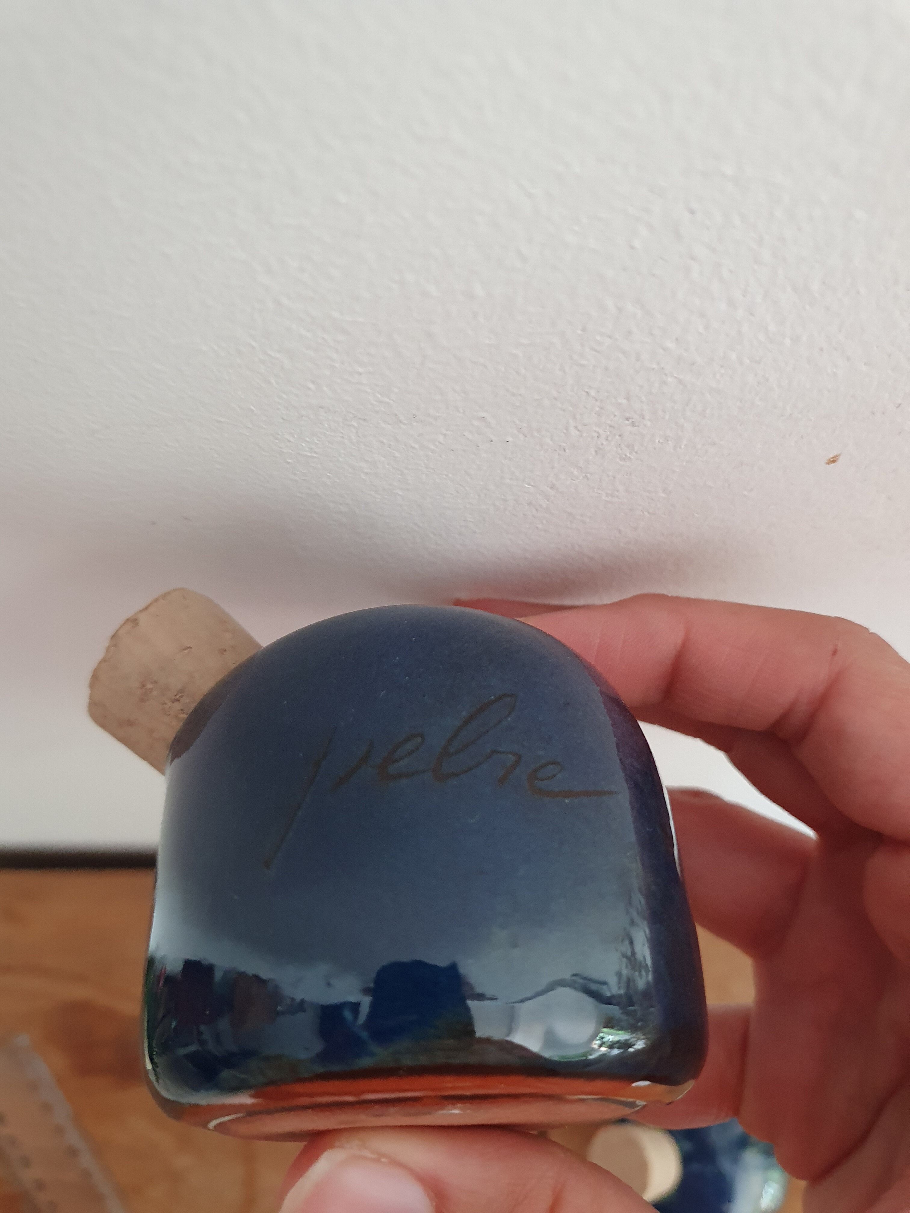Salt and ceramic pepper service