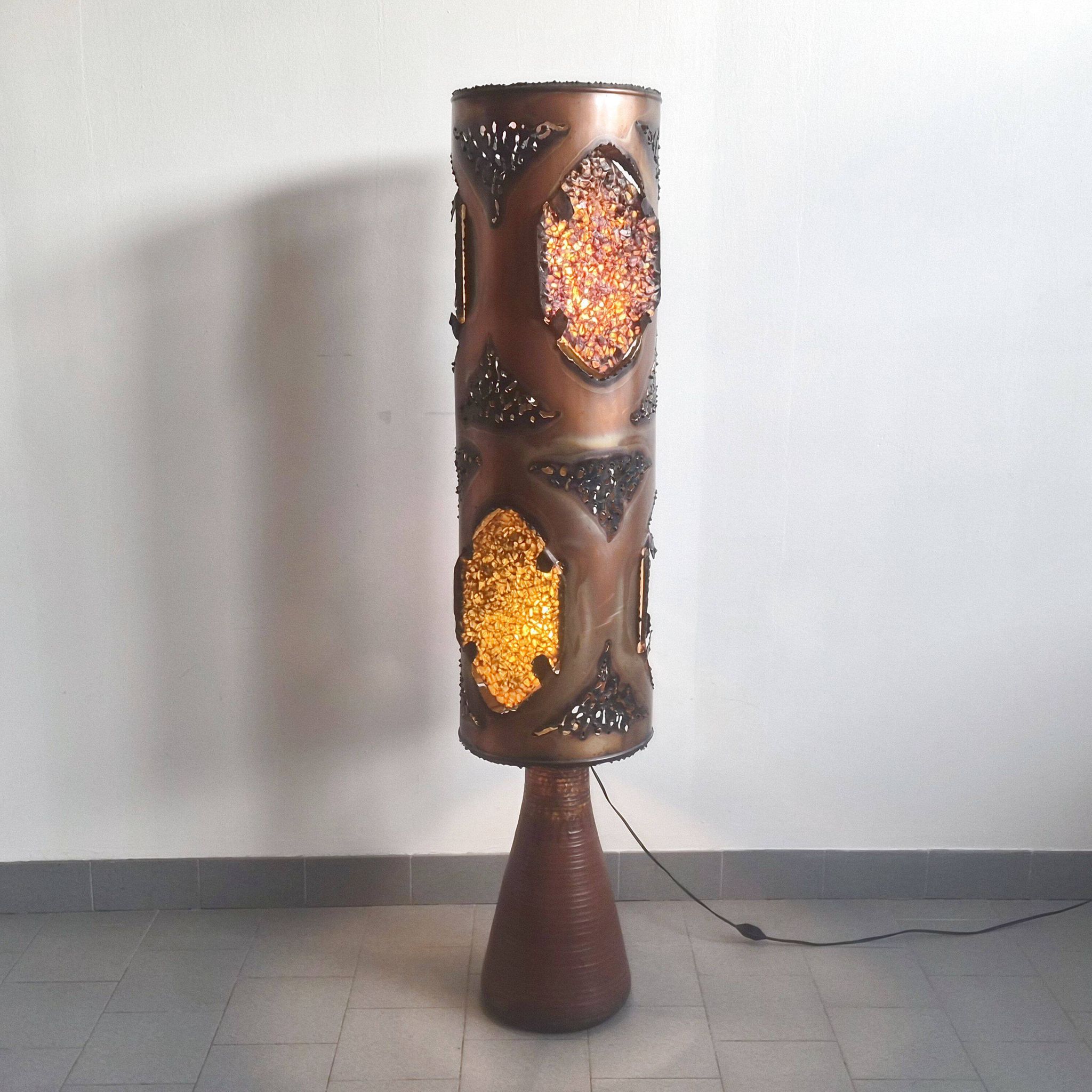 Accolay vintage brutalist floor lamp 1970