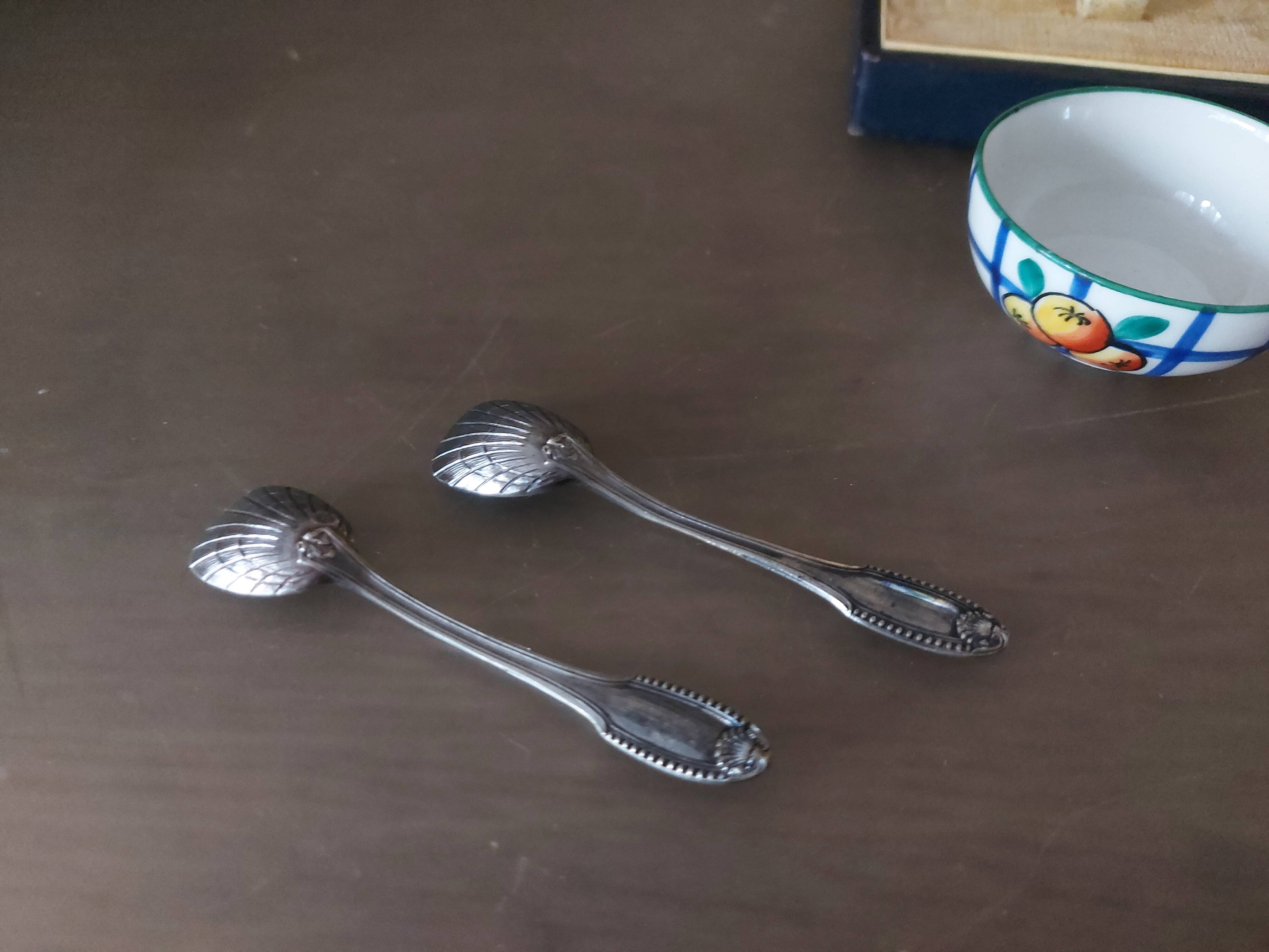 Saleron, pepper maker Limoges porcelain