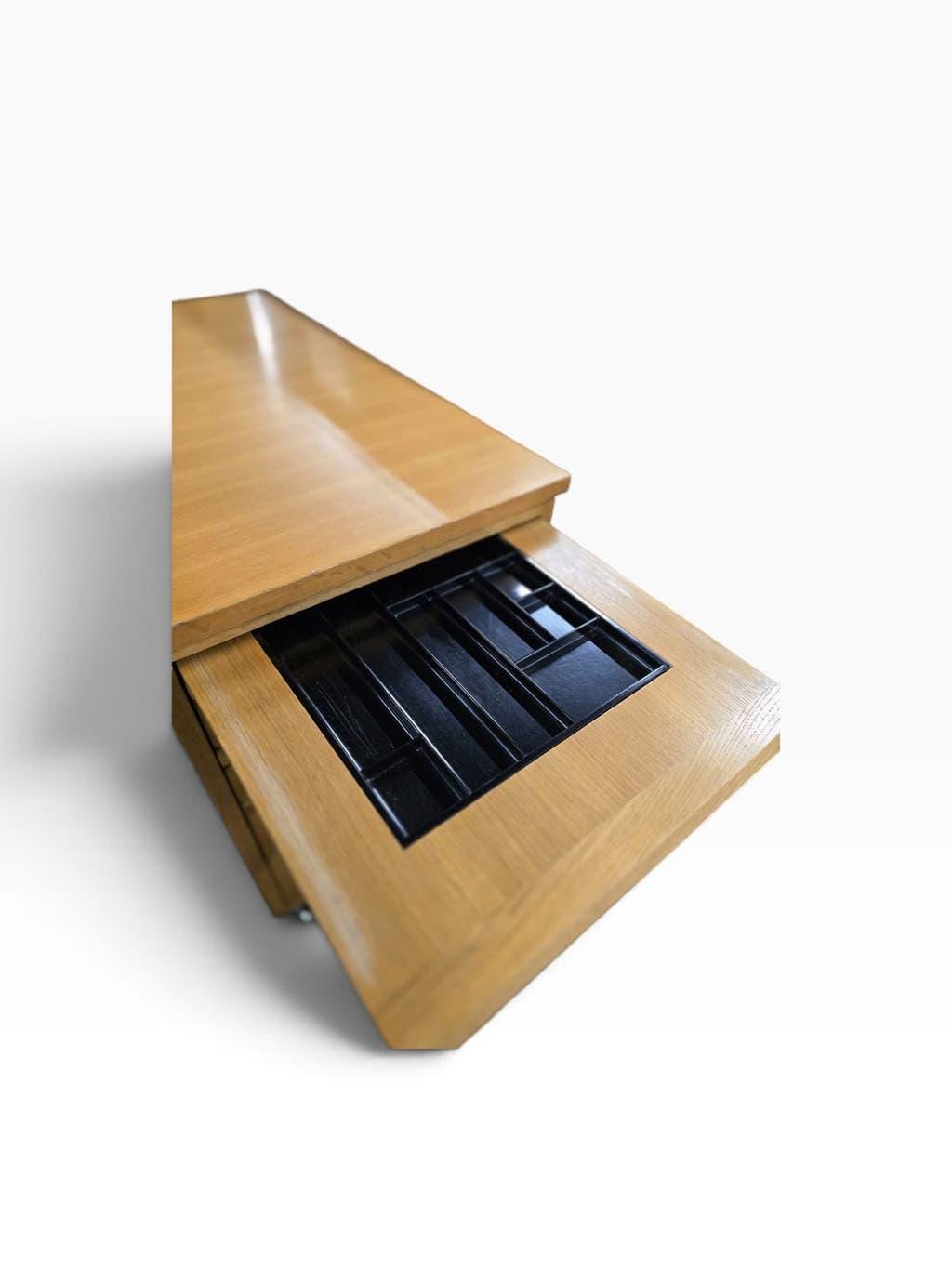 Vintage wooden desk Ekaa