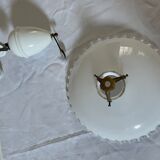 Opaline suspension with counterweight
