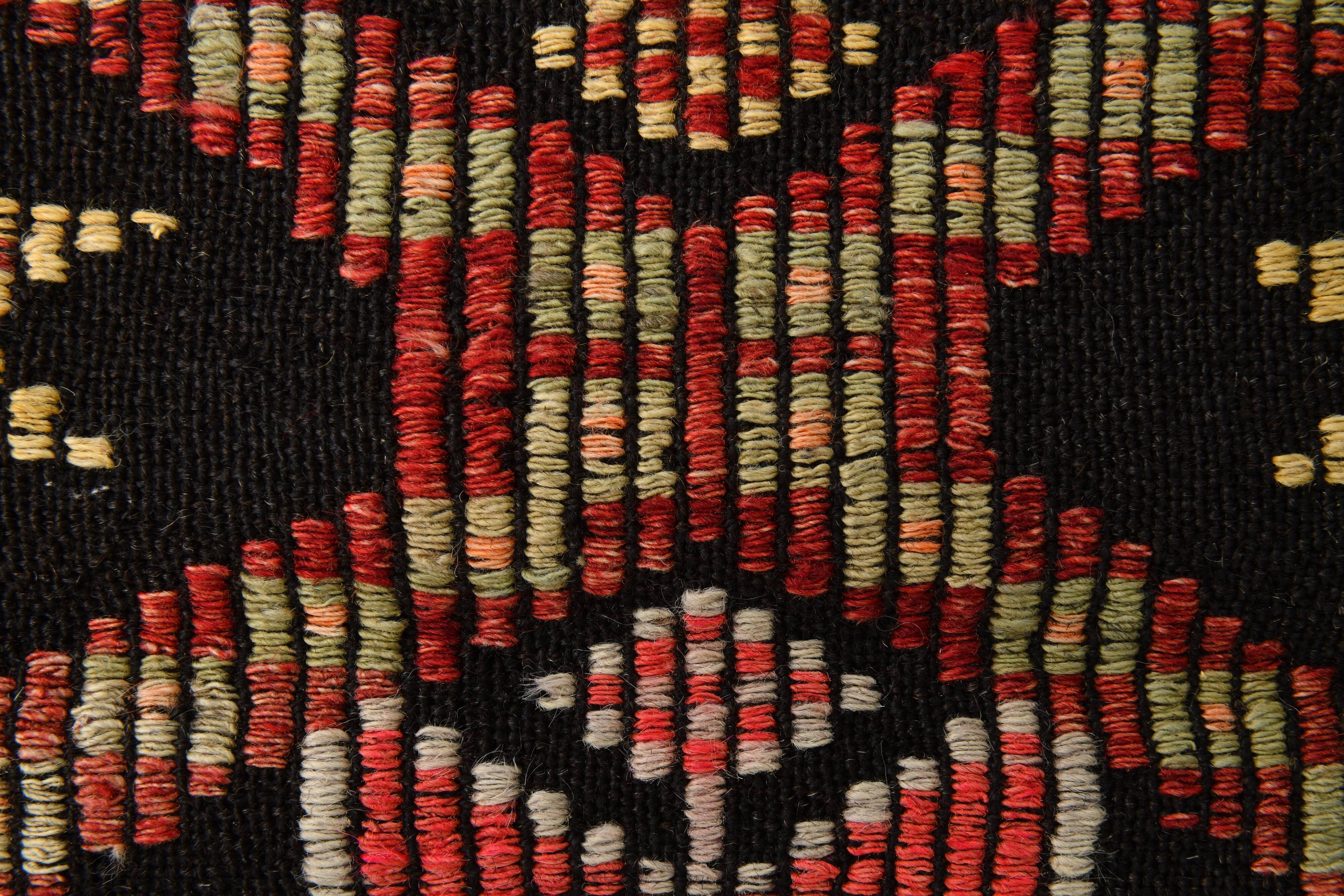 4x8 Red & Black Star Pattern Vintage Kilim Rug, 136x234Cm