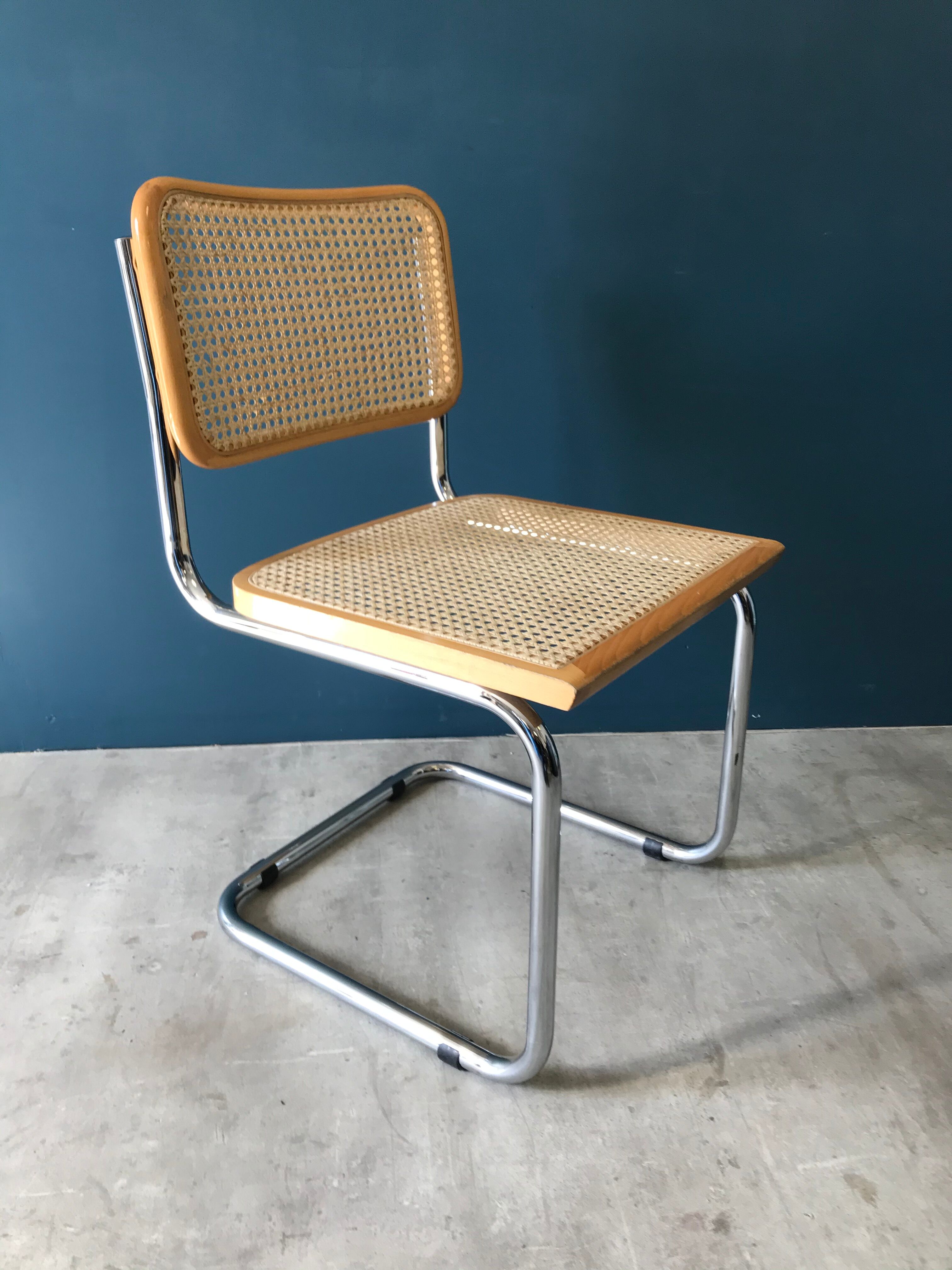 B32 Marcel Breuer chair