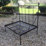 Set of 2 iron garden chairs