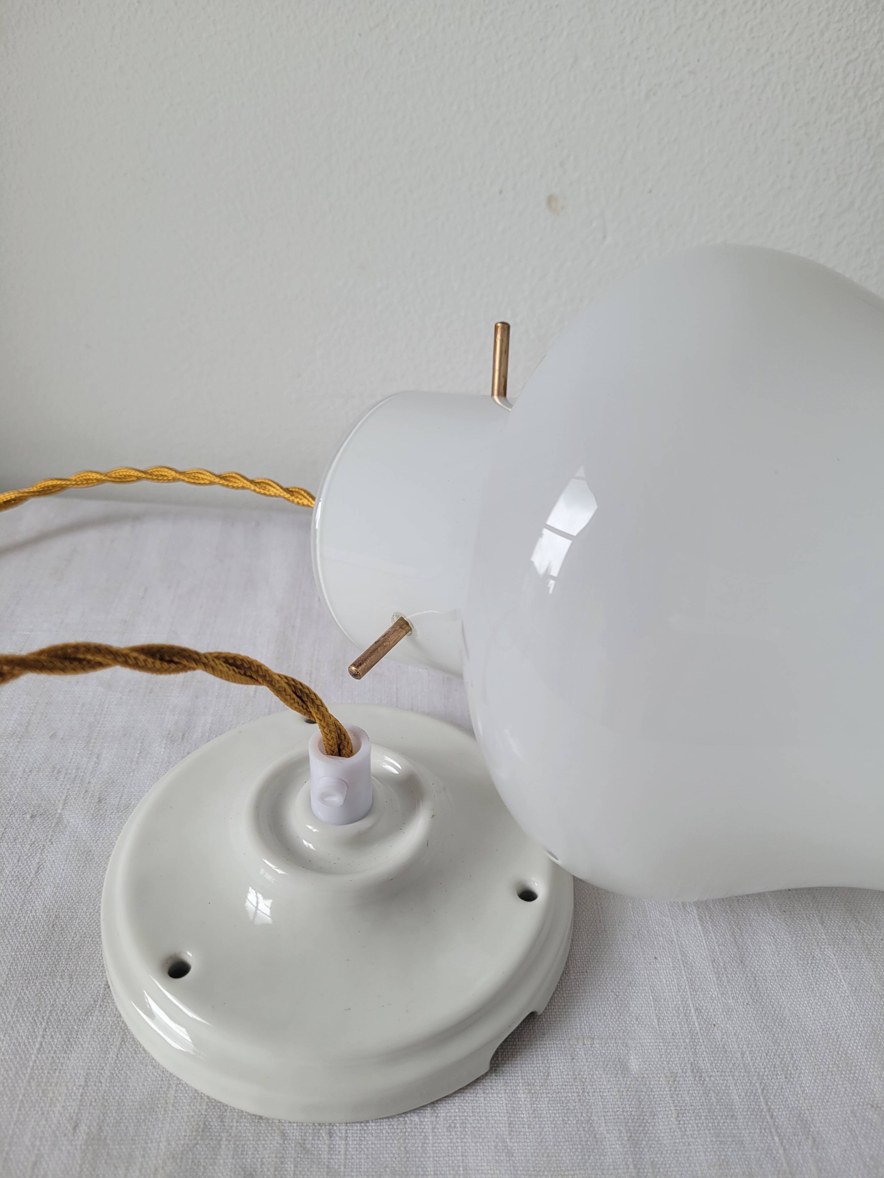 Targetti Sankey opaline pendant light