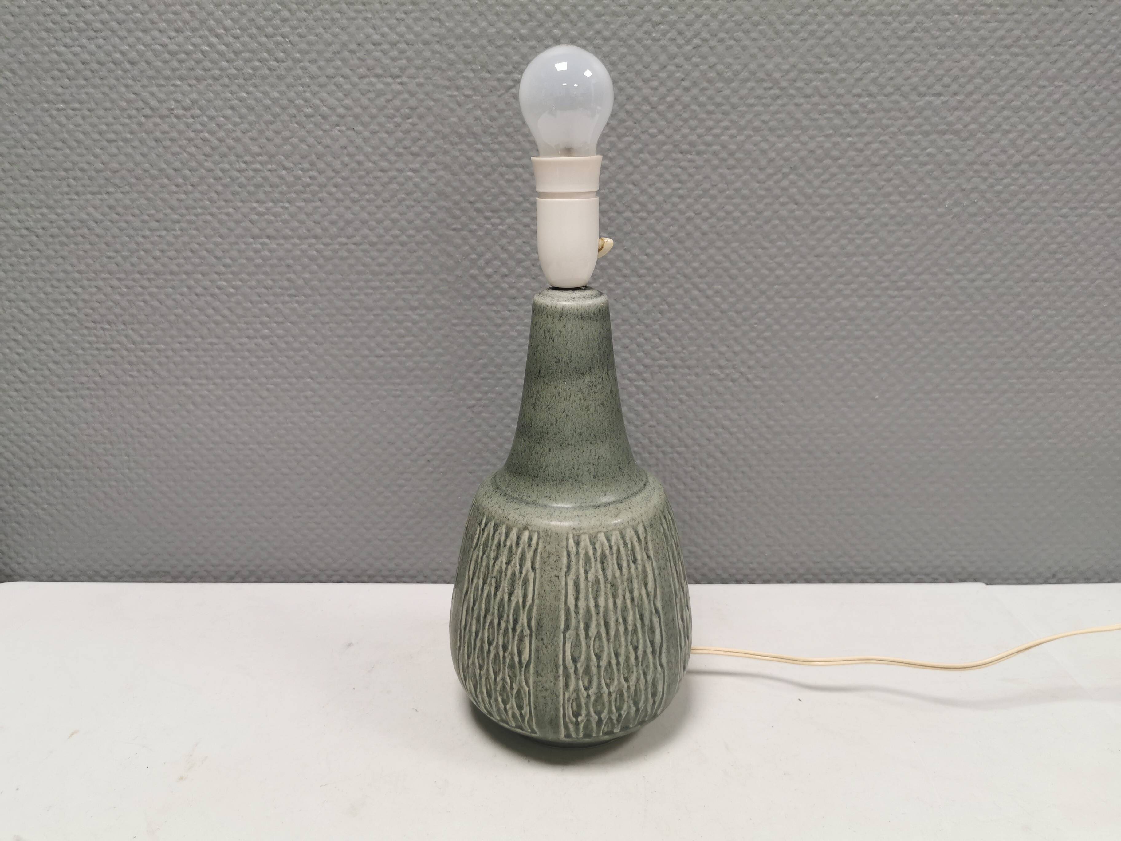 Large and beautiful table lamp in grey-green ceramic by Einar Johansen (EJ) 1970-80s.