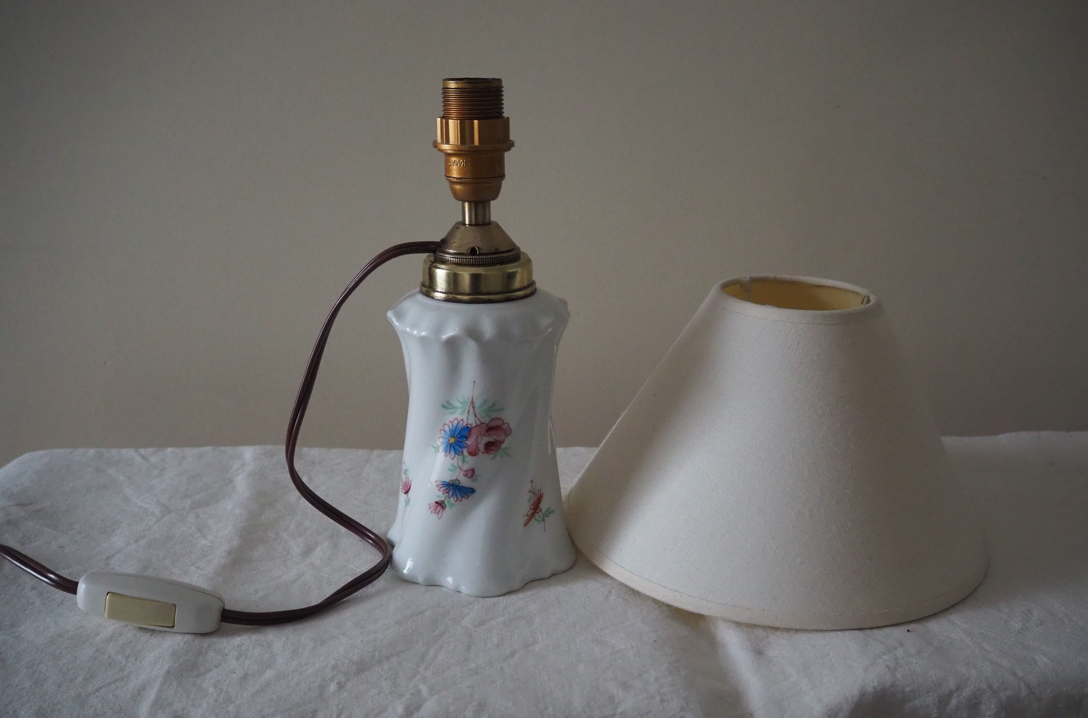 Table lamp in earthenware