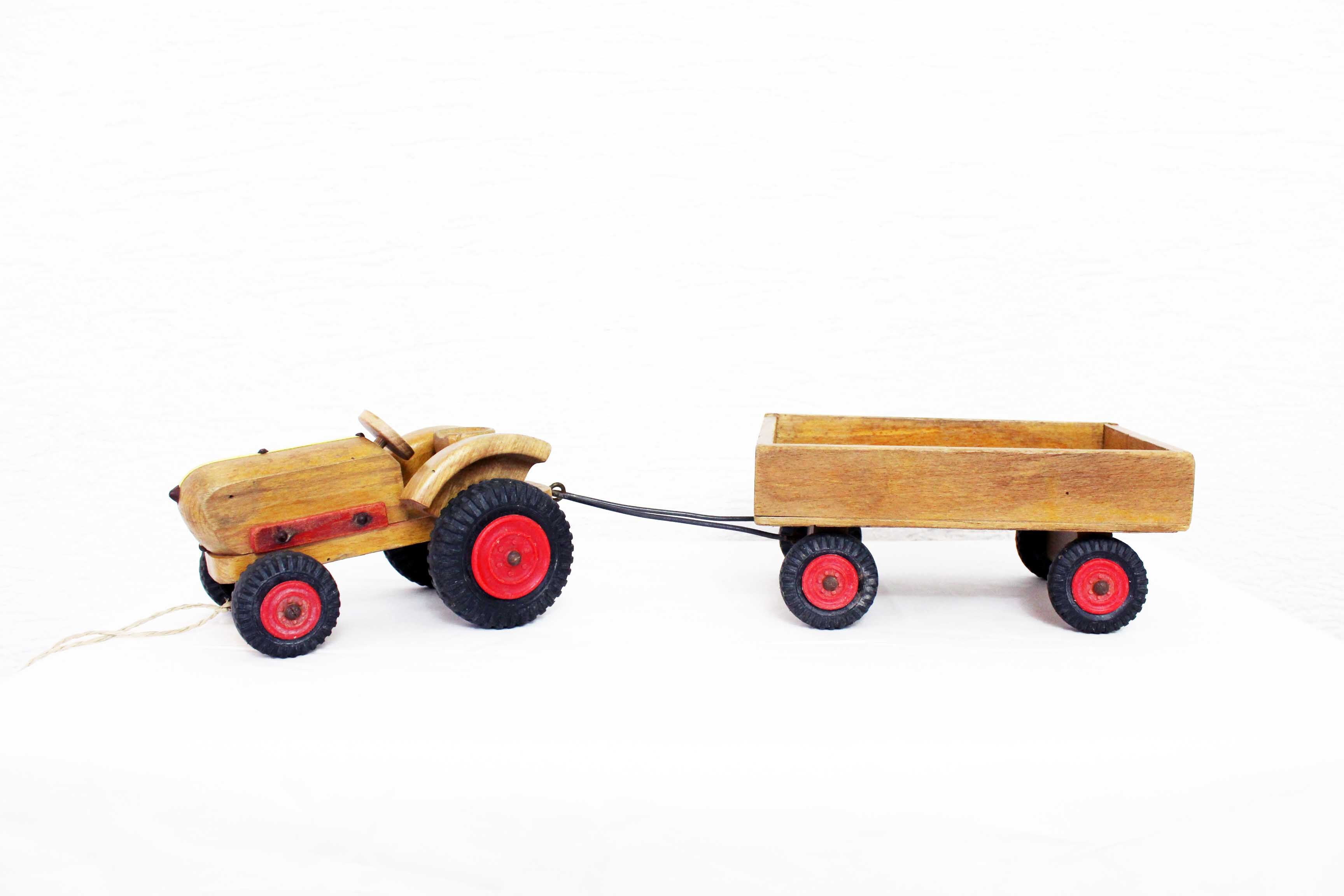 Authentic wooden toy label "Spielgut", Tractor and trailer