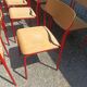 Lot 16 chaises écolier bois métal rouge
