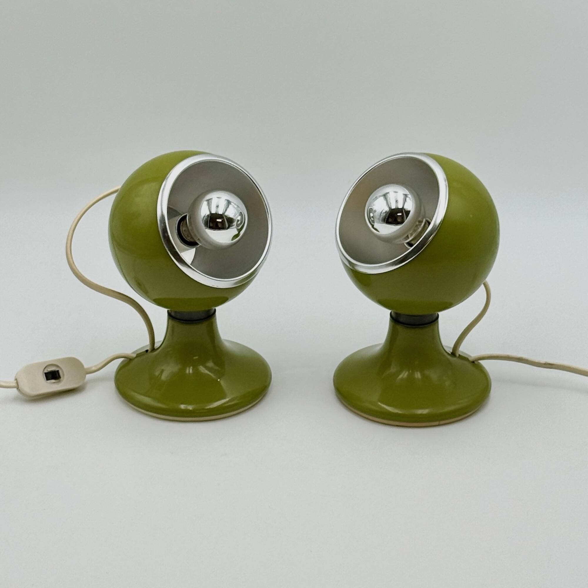 Pair of Vintage 1970s Eyeball Lamps by Luci in Green
