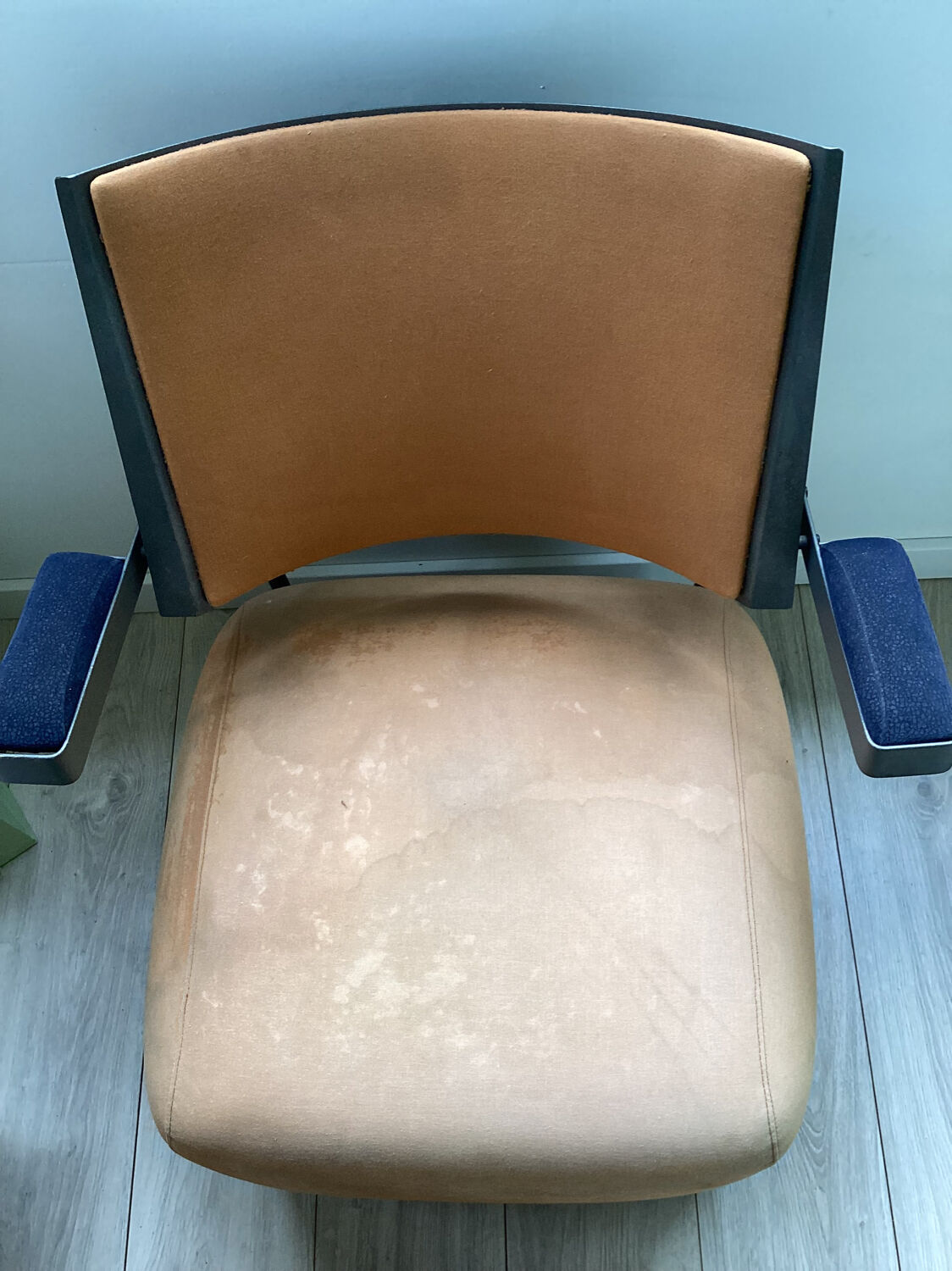 Oscar Harri Kohonen Chair