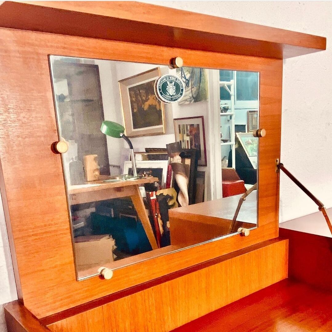 Regy vanity unit