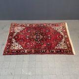 Tapis oriental vintage usé