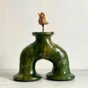 Sculptural vase in glazed ceramic from Tamegroute.