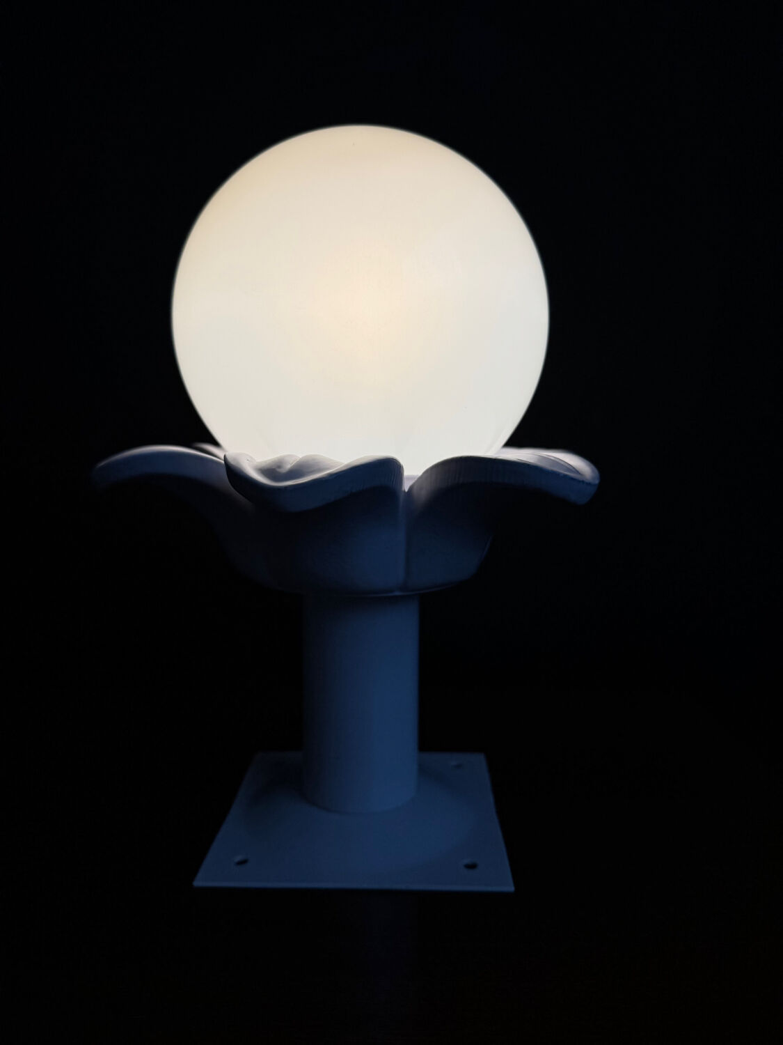 Opaline palm tree ceiling light from the 1980s.