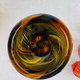 Coupe sur pied en verre multicouche à décor de forme libre Patrick Lepage