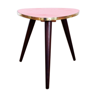 Tripod plants holder