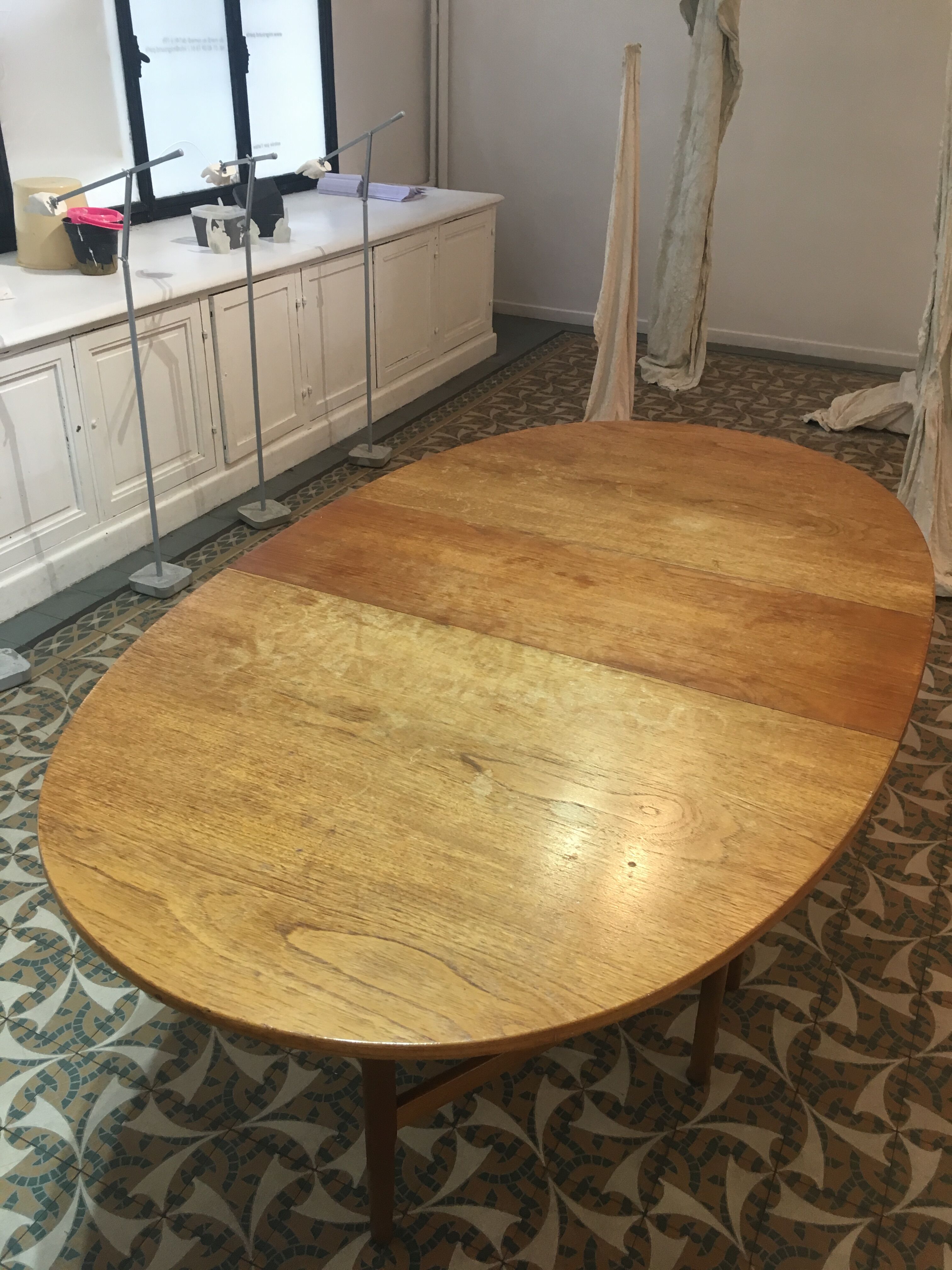 Folding table scandinavian