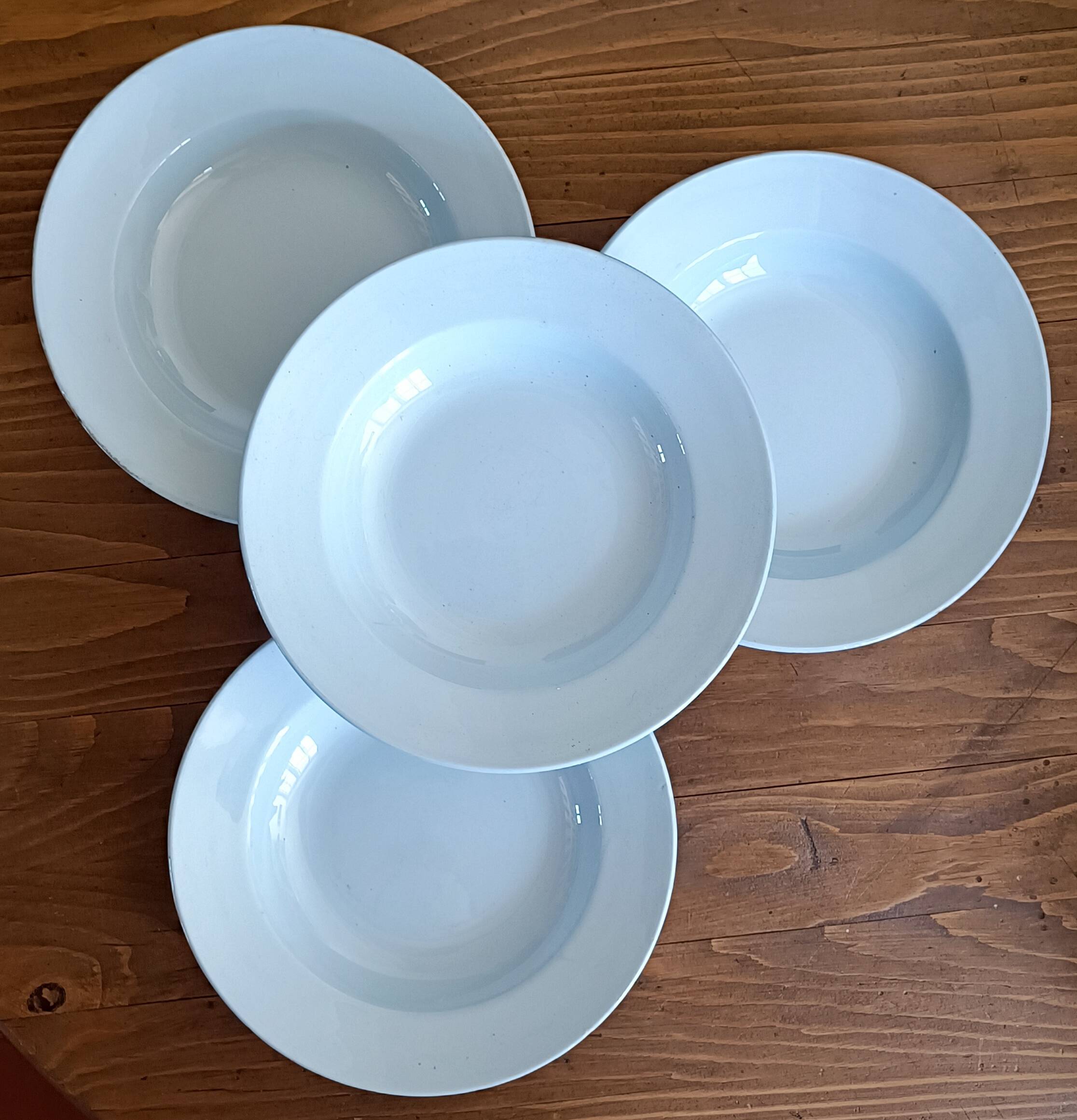 4 deep plates Gien