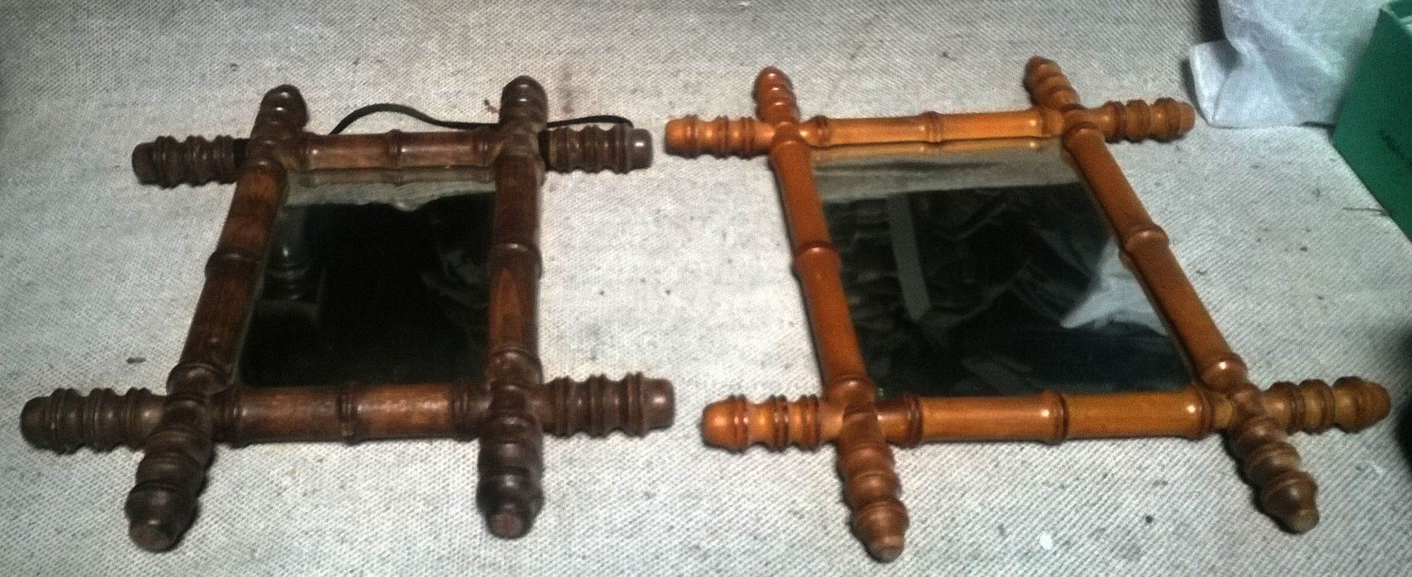 Paire de miroirs vintage