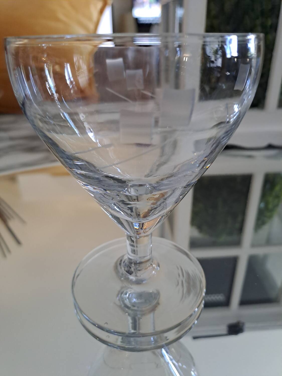 6 verres à vin gravés style bistro en verre soufflé