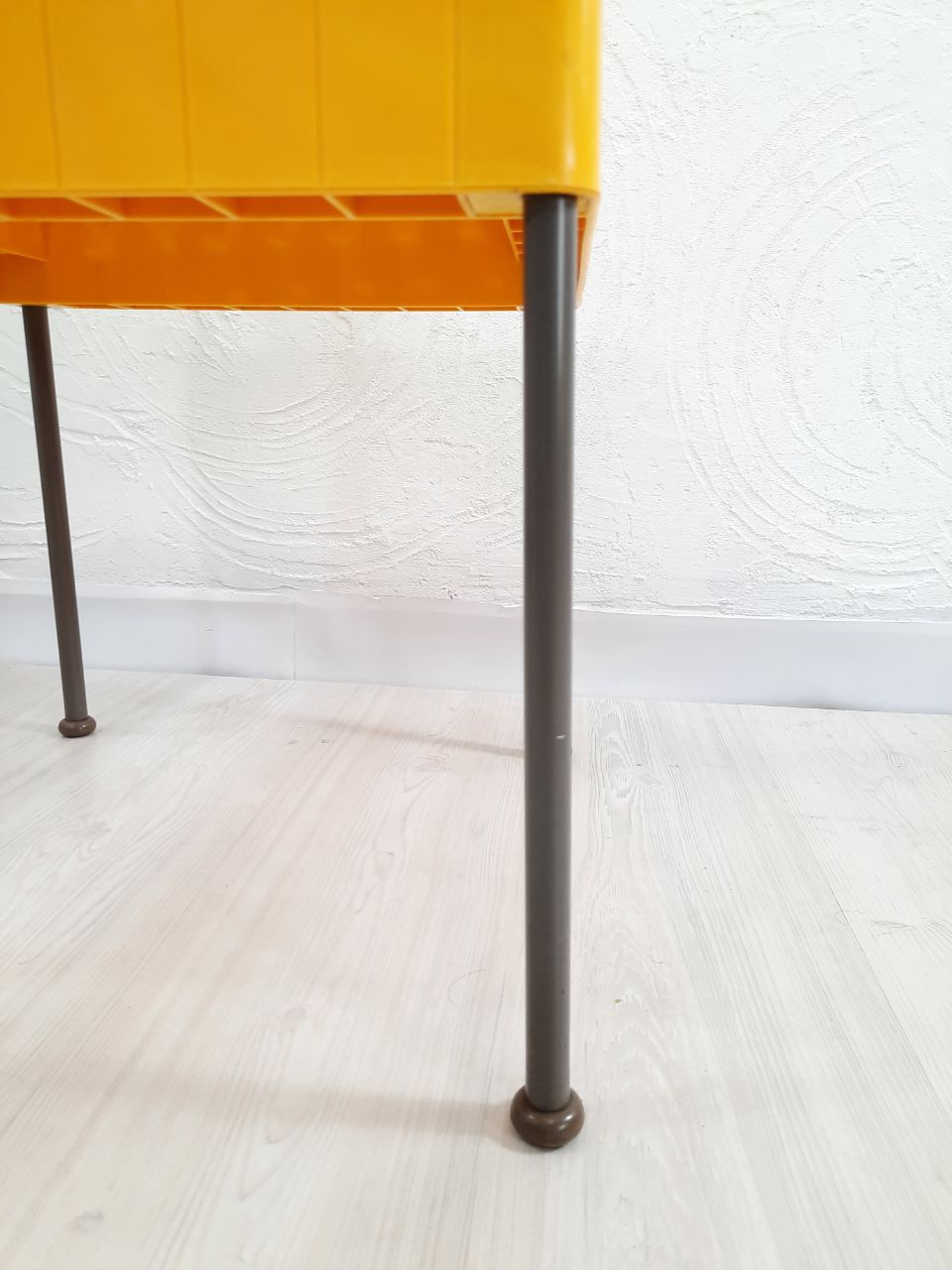 Pair of Box chairs, design Enzo Mari for Anonima Castelli