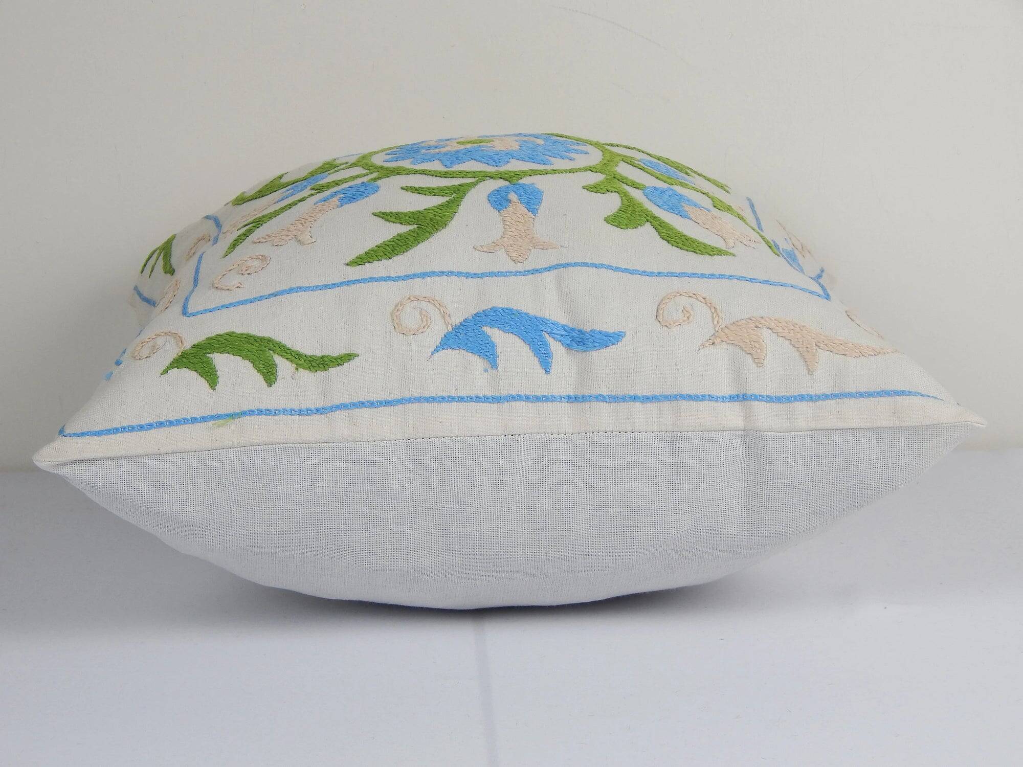 Vintage embroidered cushion cover 41x41 cm