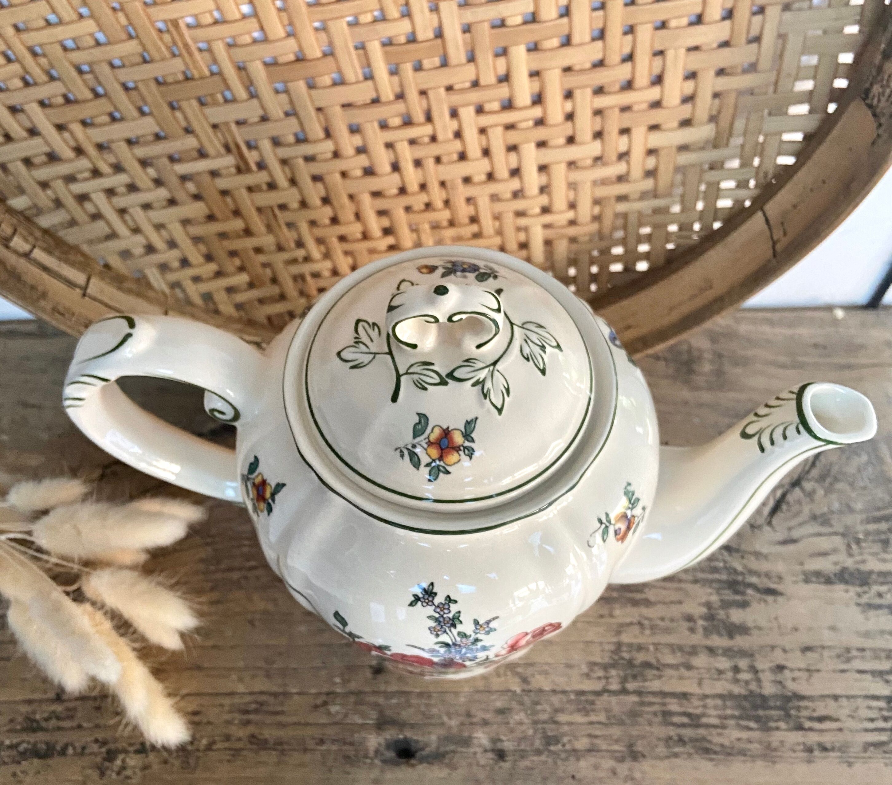 Vintage Villeroy & Boch teapot