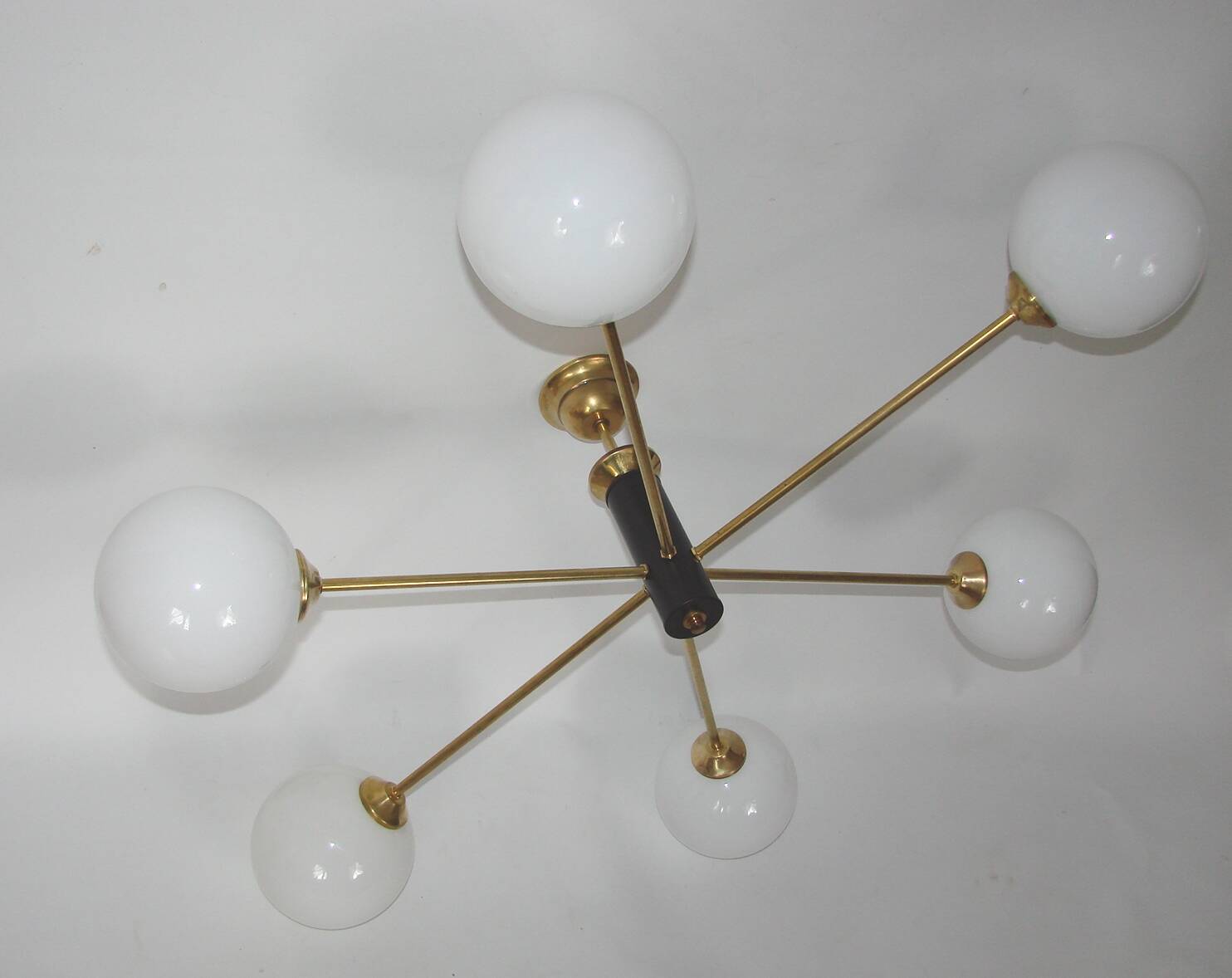 Stilnovo 1960s-style chandelier | Brass, glass and metal | 6x E14 | Vintage