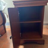 Table de chevet en bois