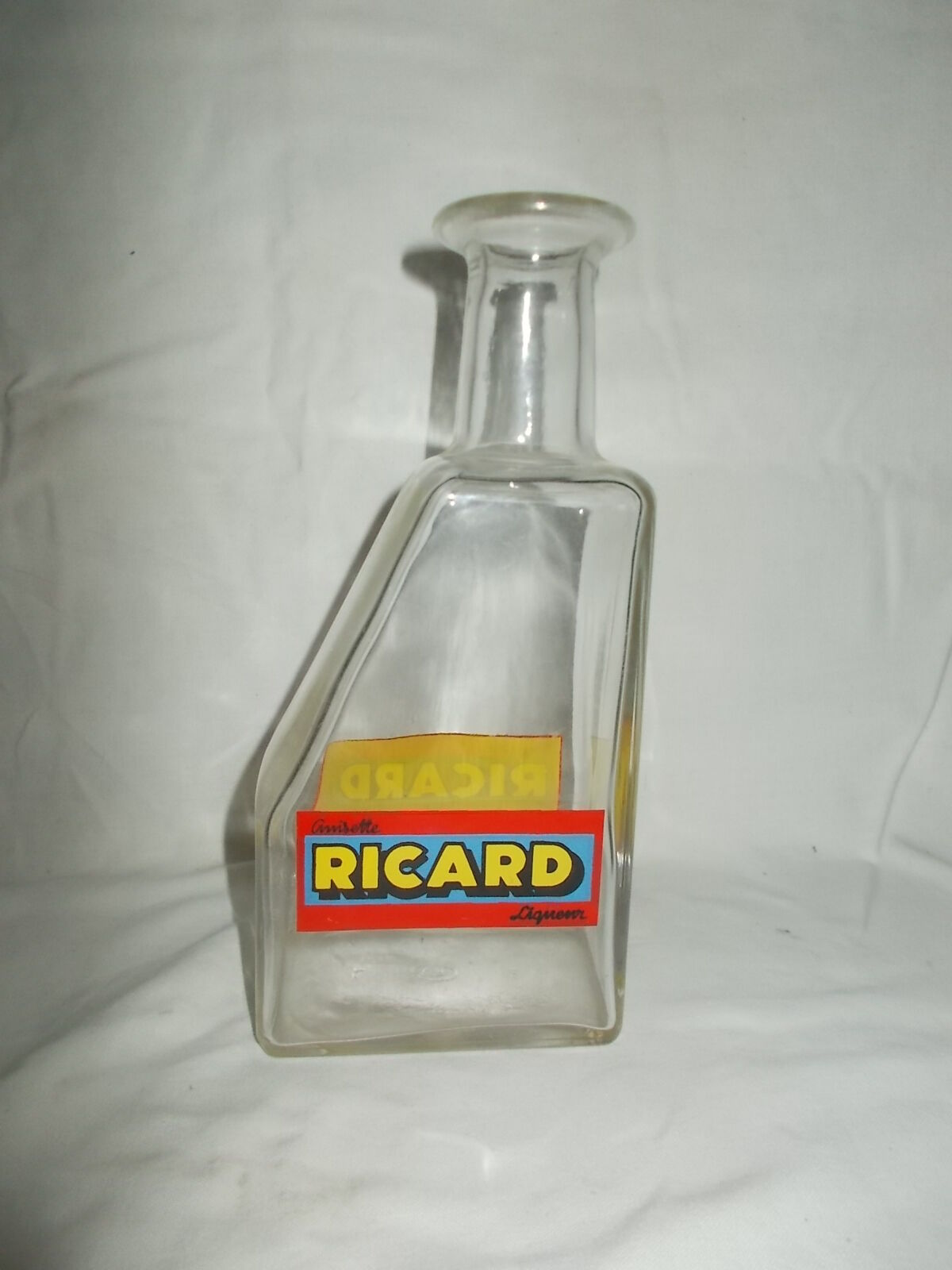 Carafe ricard square bistro, vintage advertiser