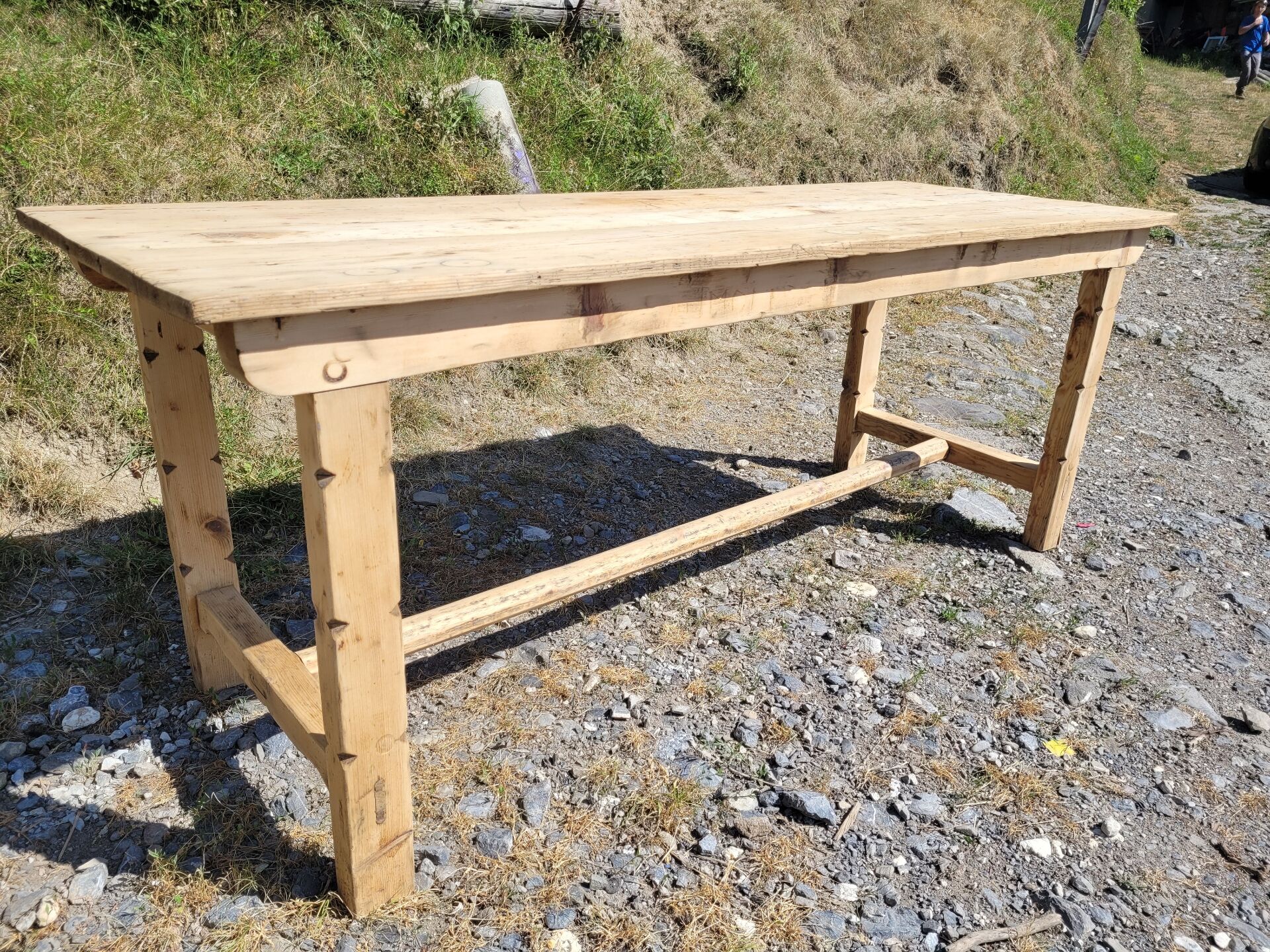 Ancienne table a manger de ferme sapin