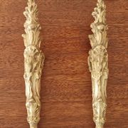 2 ornements et fronton en bronze antique