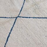 Moroccan Berber wool rug 257 x 154 cm