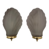 Pair of sconces decorated with vintage shells